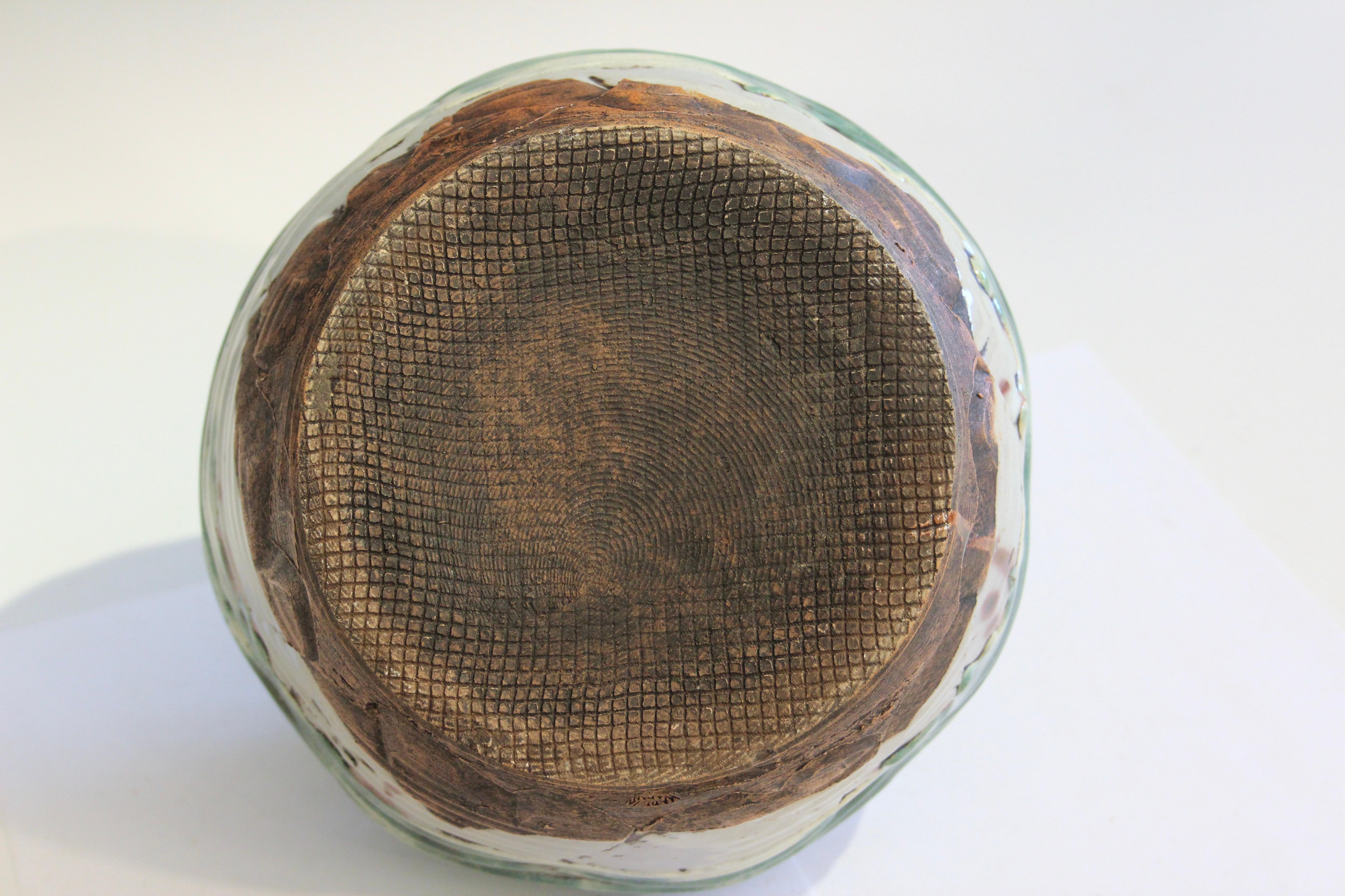 Awaji Pottery Vaso manipolato con smalto lavico a goccia pesante Wabi Sabi per la cerimonia del tè In condizioni ottime in vendita a Wilton, CT