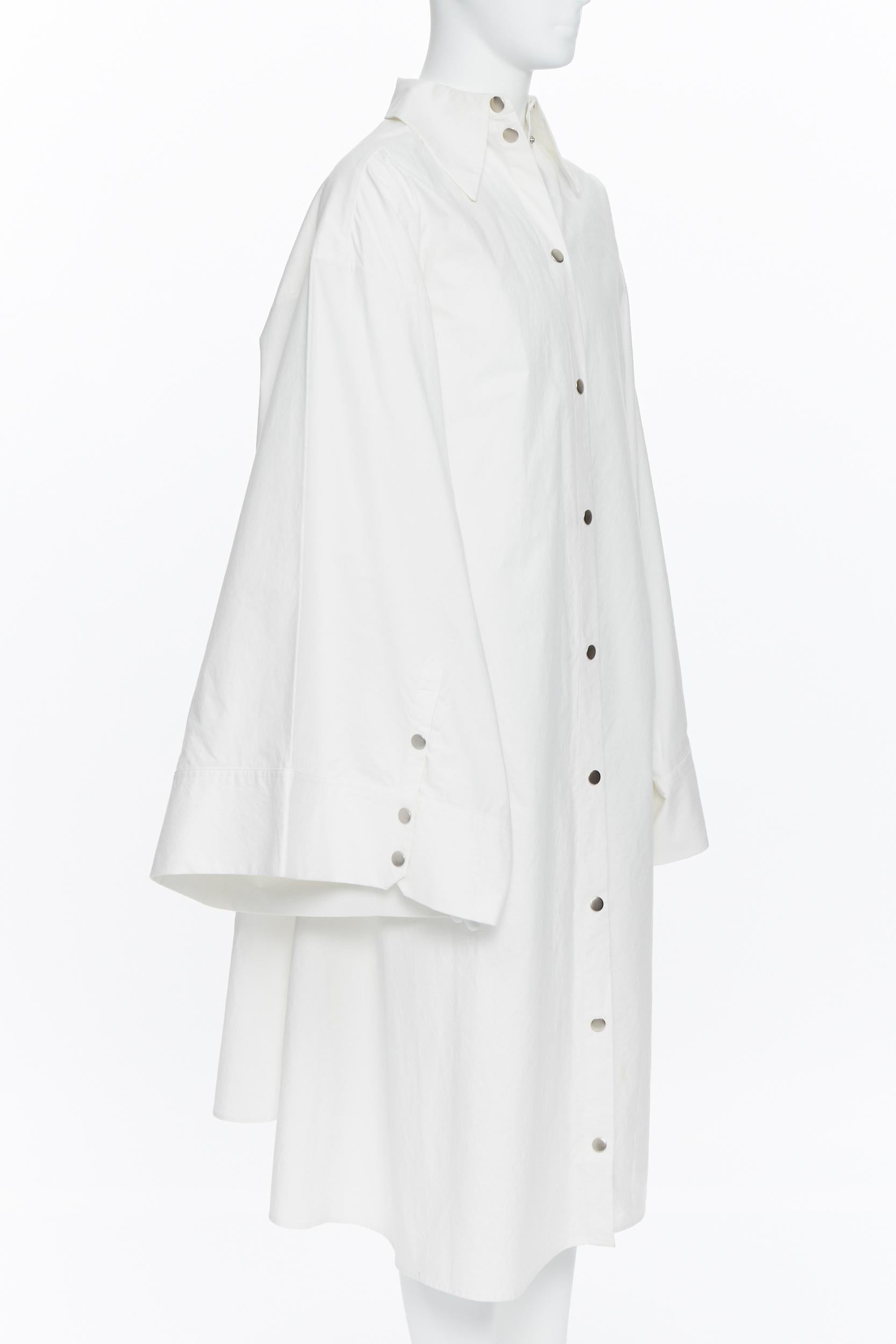 A.W.A.K.E. MODE blanco algodón kimono mangas botones delante bata larga de laboratorio M en Excelente Estado en Hong Kong, NT