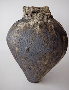 Despertar  Jarrón Hecho a Mano Oscuro Grande I- April Johnston