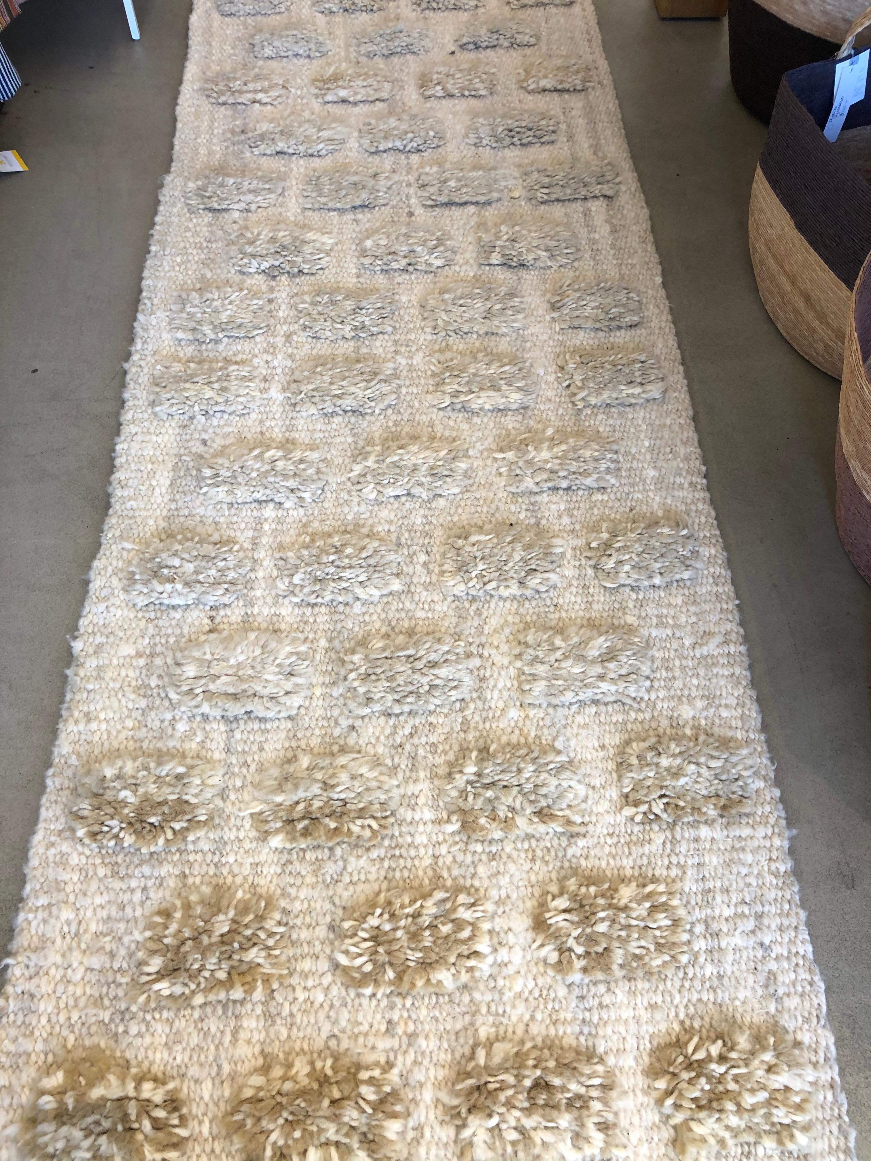 Awanay Camino de Mesa Blanco Margaritas con Mechones - Natural 2.3ft x 30ft en venta 3