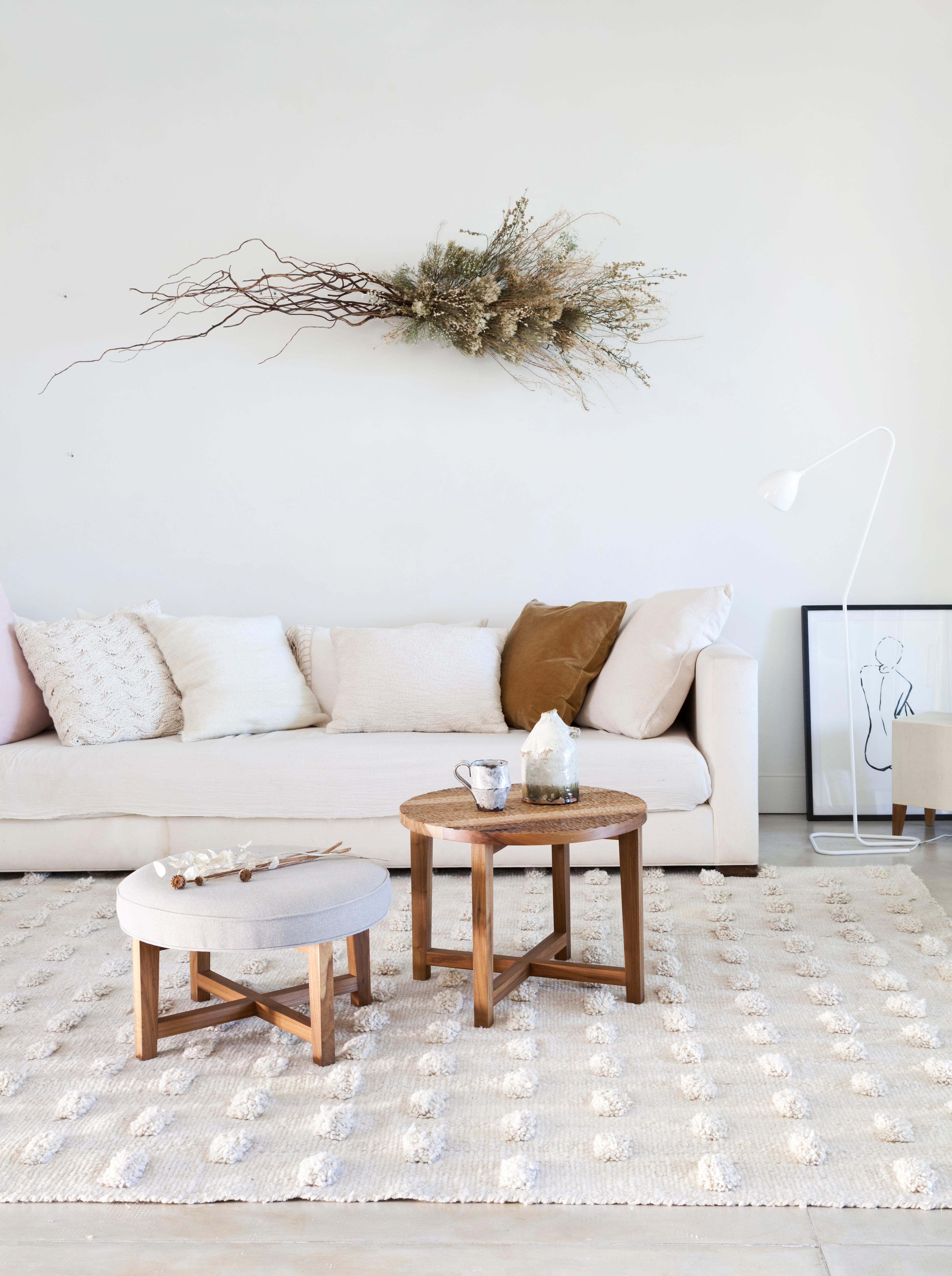 Awanay Camino de Mesa Blanco Margaritas con Mechones - Natural 2.3ft x 30ft Argentino en venta