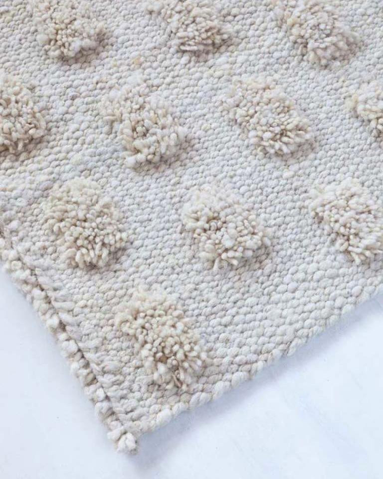 Awanay Camino de Mesa Blanco Margaritas con Mechones - Natural 2.3ft x 30ft Tejido a mano en venta