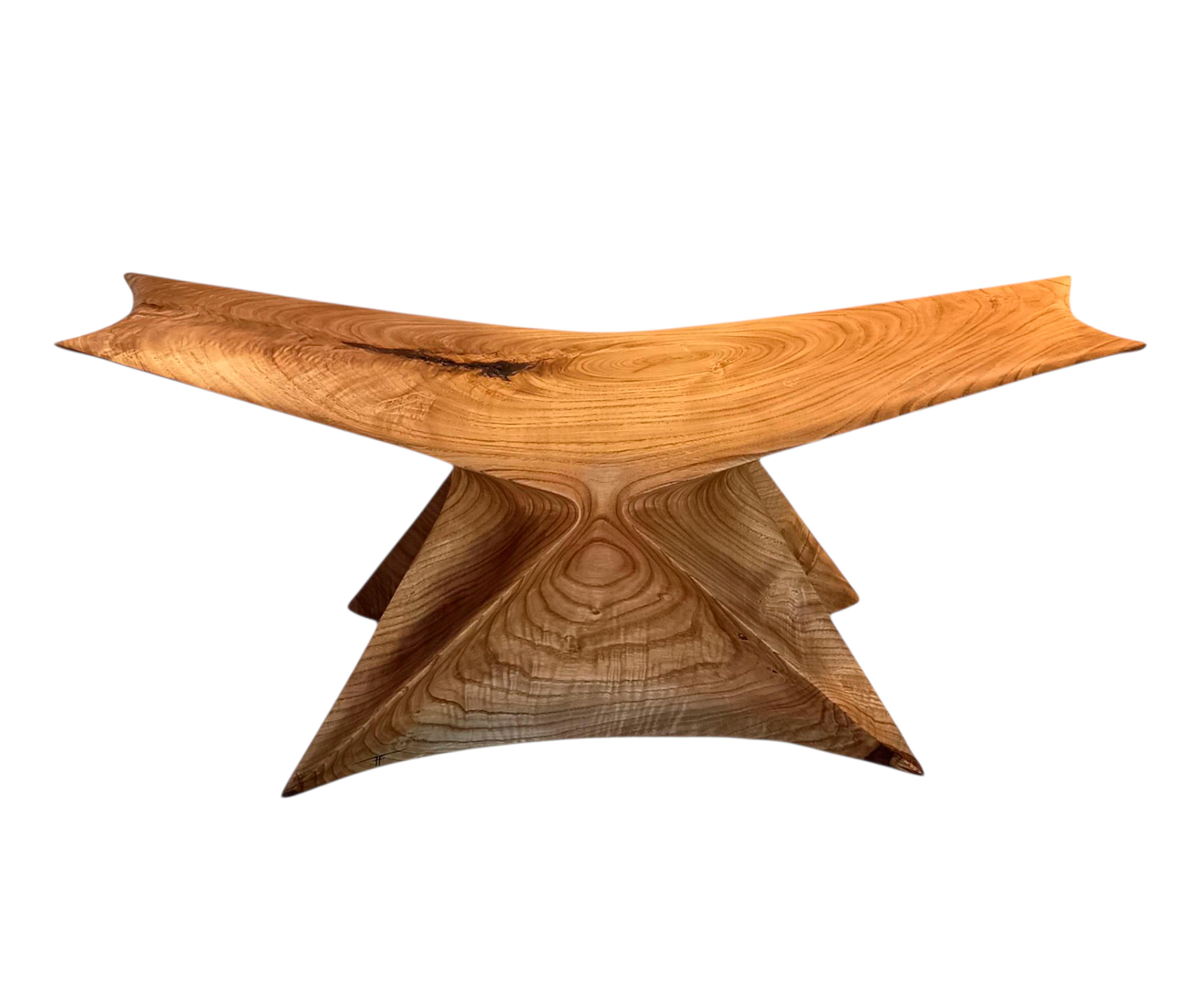 Cileno Awankado Bench in Carved Chestnut Wood with Beewax Finish by Daniel Soffia in vendita