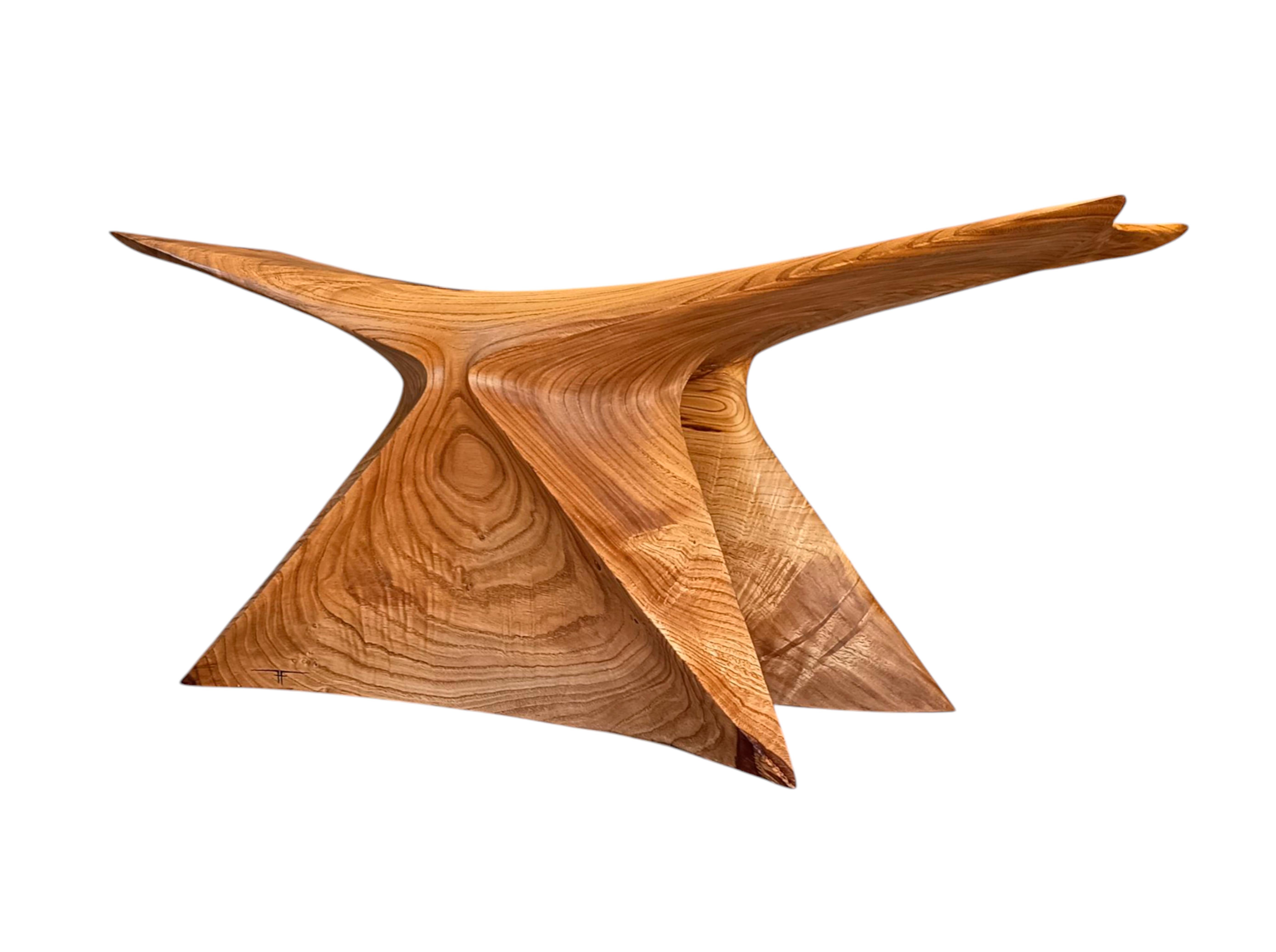 Awankado Bench in Carved Chestnut Wood with Beewax Finish by Daniel Soffia In condizioni Nuovo in vendita a Geneve, CH