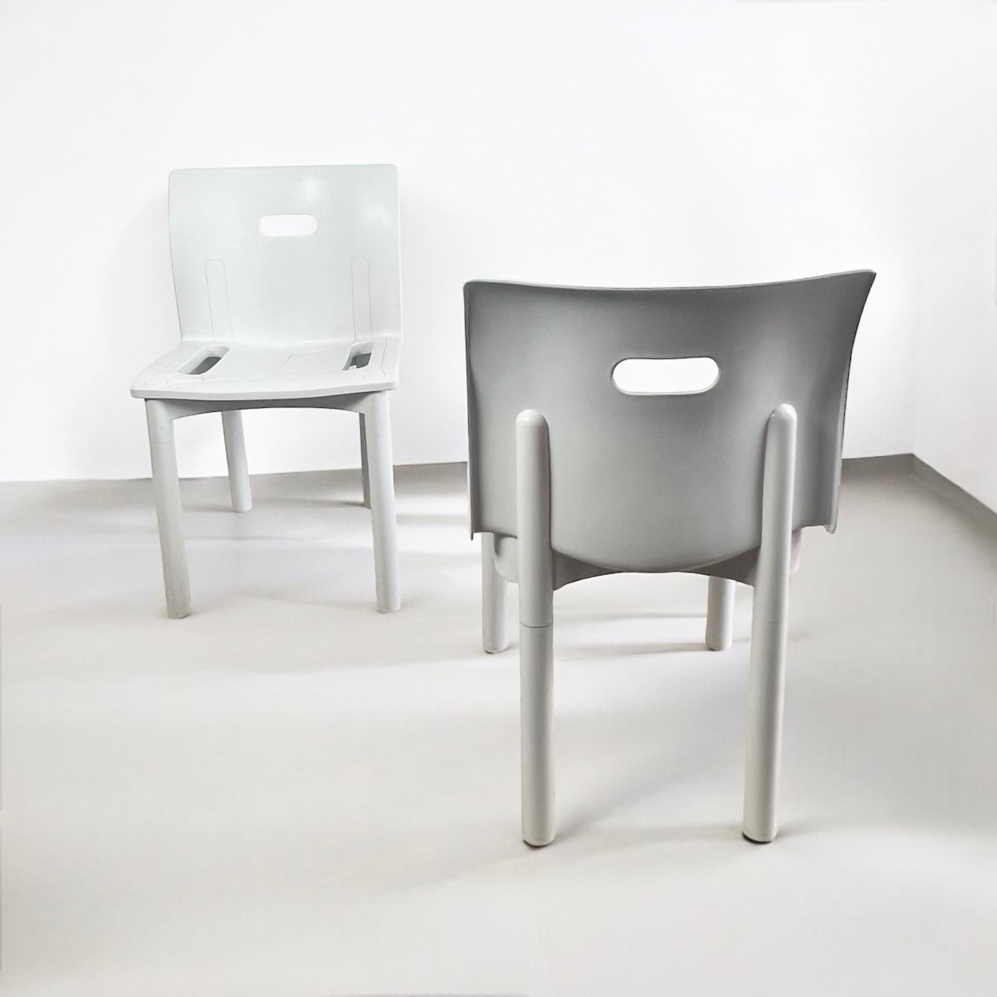 Late 20th Century Award-Winning Kartell 4870 Stackable Chairs, Anna Castelli Design, 1980s For Sale