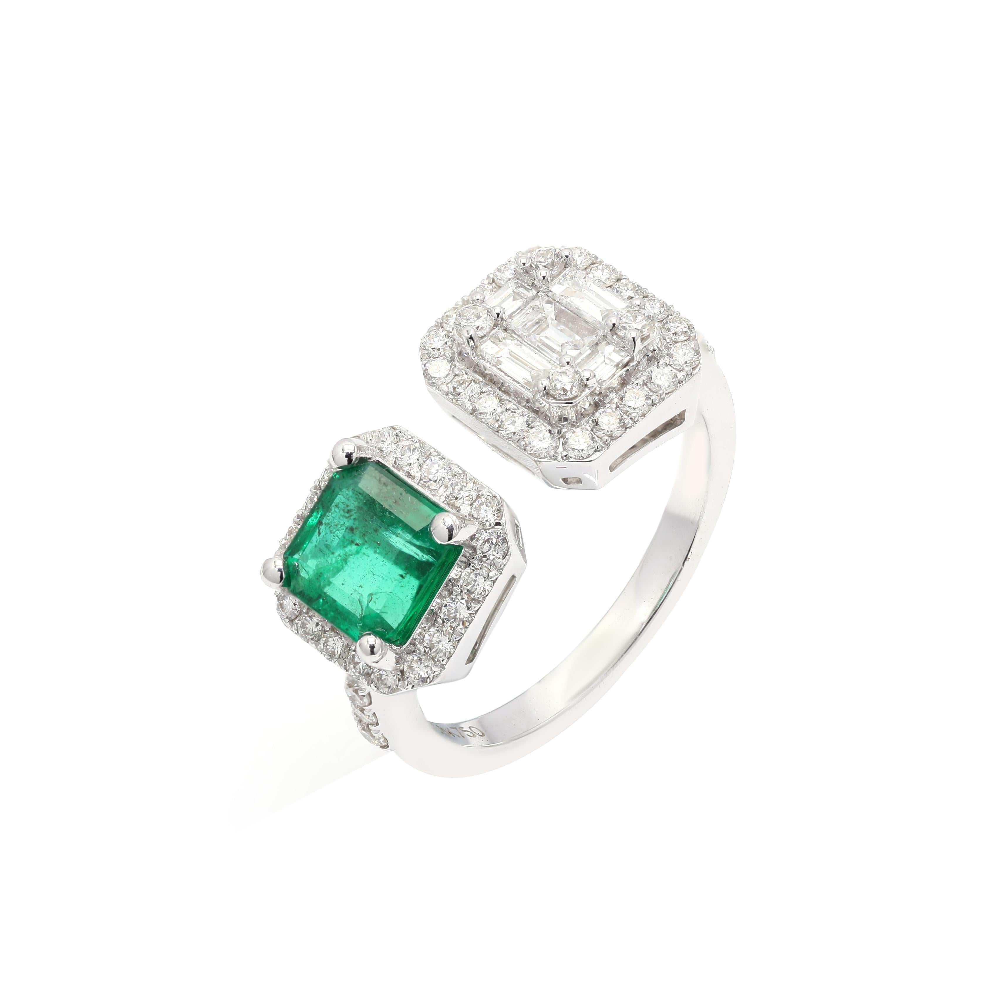 For Sale:  Awe-Inspiring Toi et Moi Square Emerald Diamond Ring in 18K White Gold 4