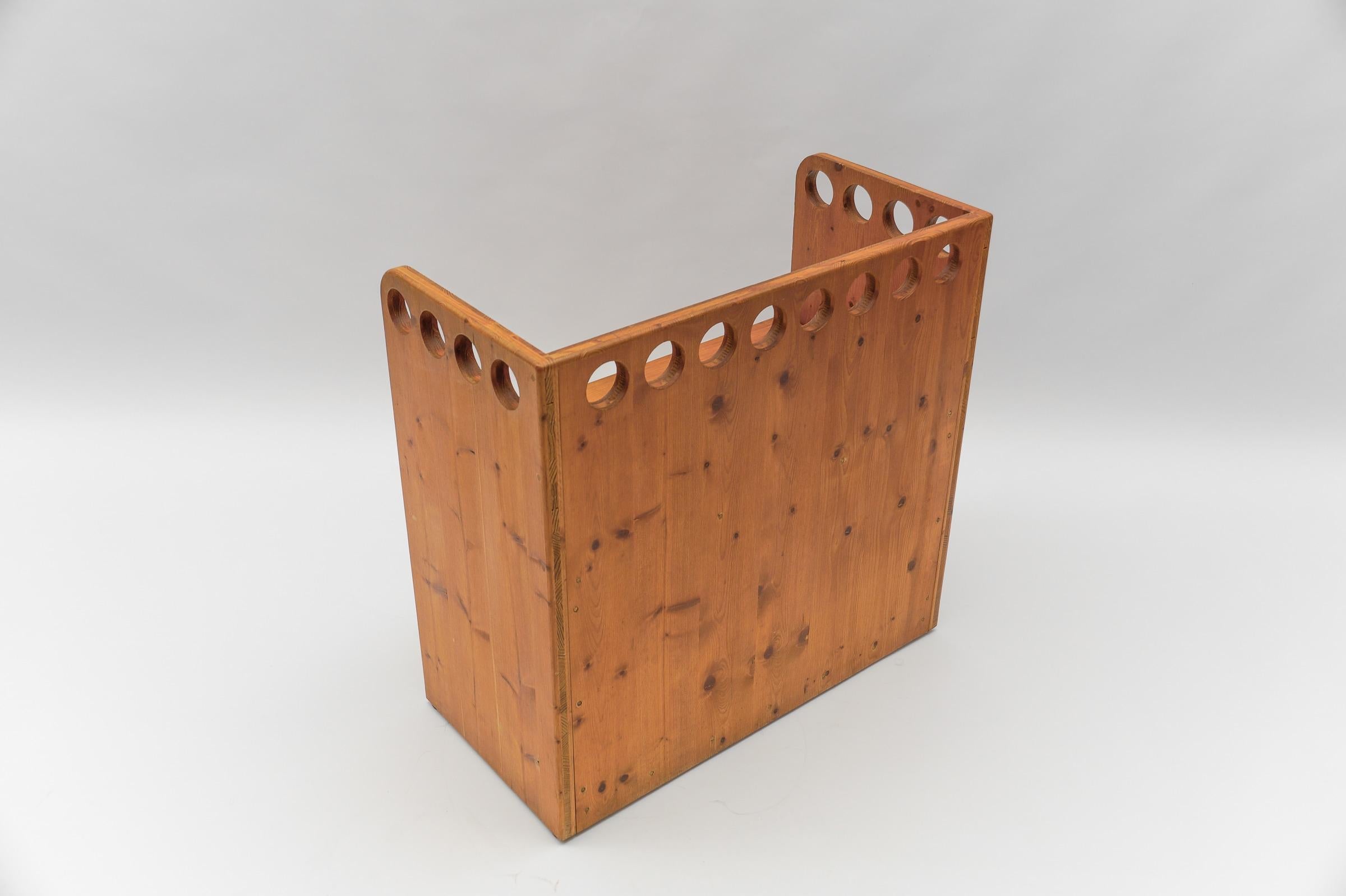 Impressionante e raro set per bambini in legno di pino scandinavo - Sedia e panca, anni '60 in vendita 11