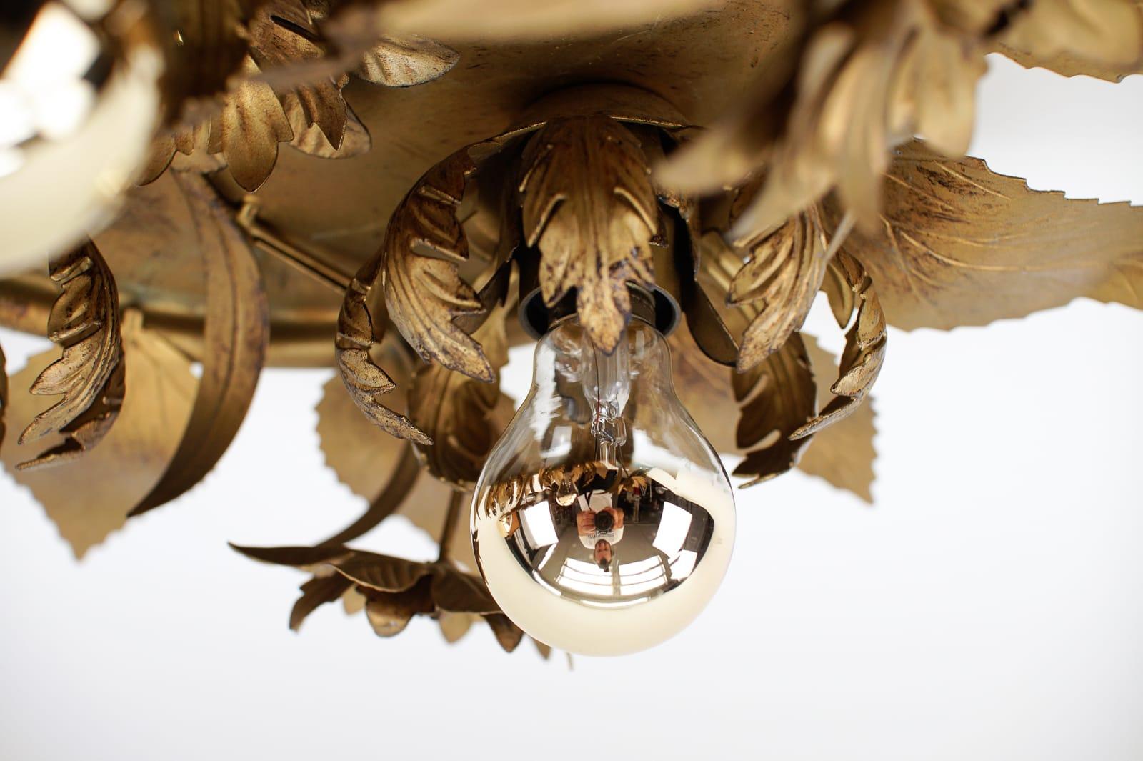 Awesome Gilded Florentine Wall or Ceiling Lamp, Italy 1960s 2