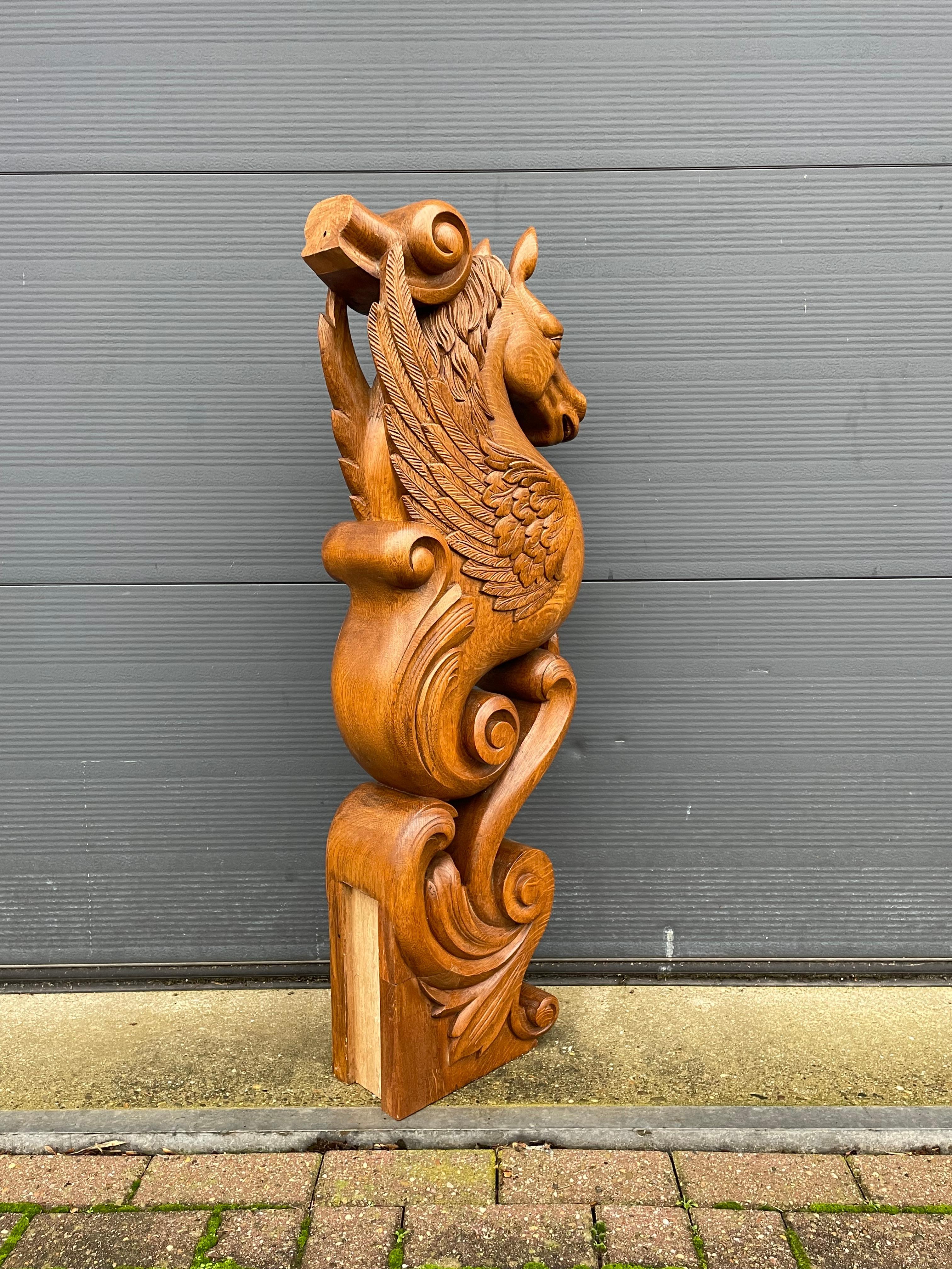 Awesome Hand Carved Oak Pegasus Winged Horse Sculpture Newel Post / Stair Rail For Sale 7