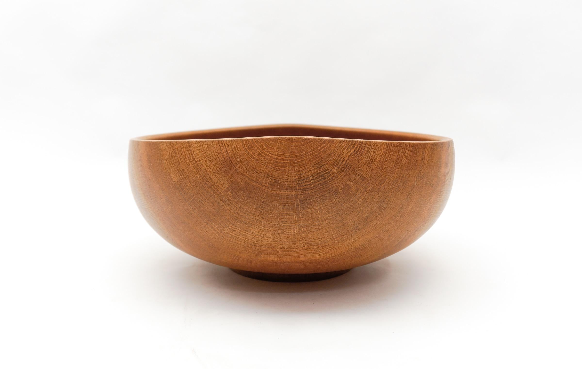 Awesome Huge Mid-Century Modern Oak Bowl by K. Weichselbaum, 1999 Germany For Sale 2