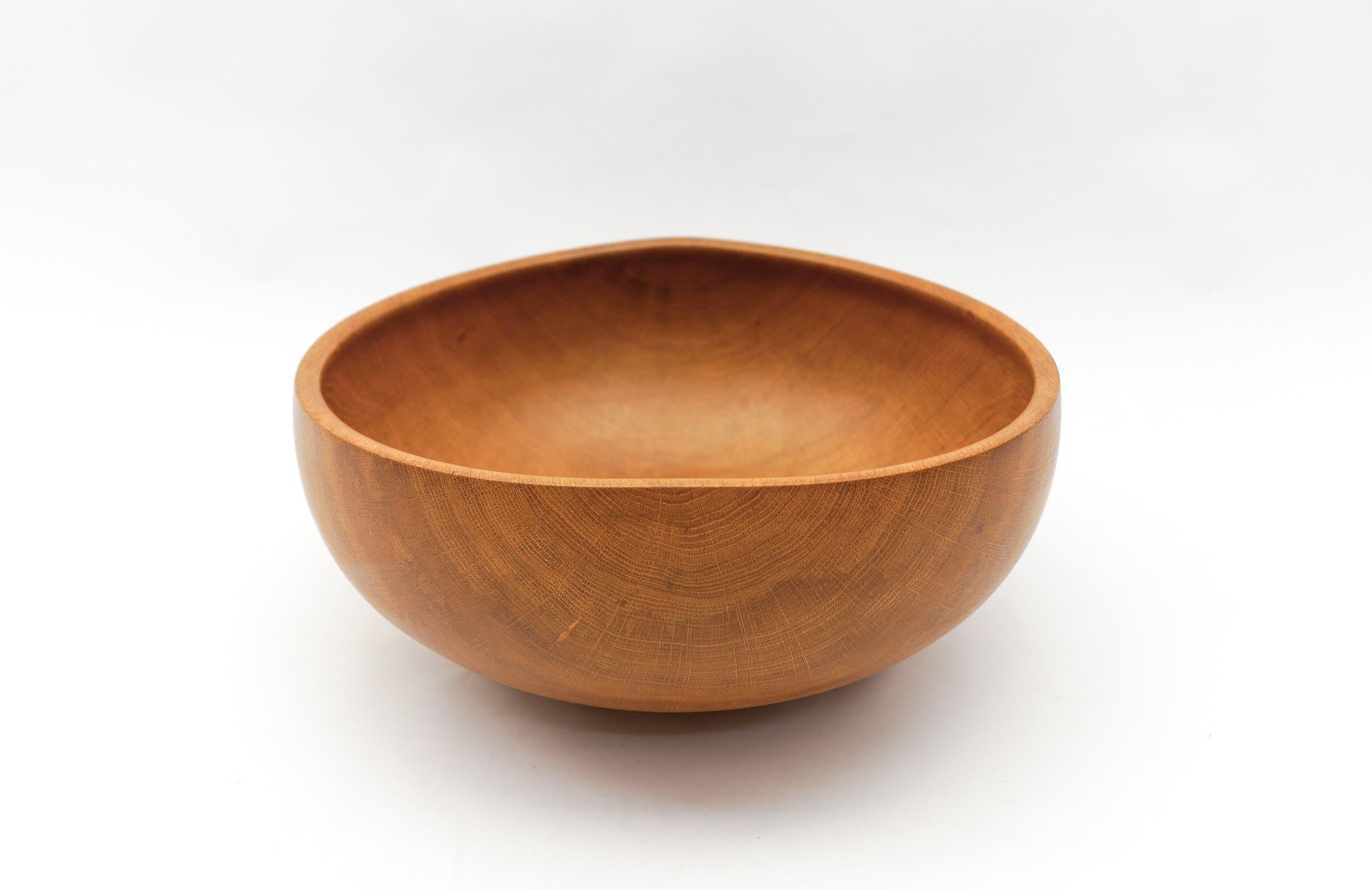 Awesome Huge Mid-Century Modern Oak Bowl by K. Weichselbaum, 1999 Germany For Sale 4