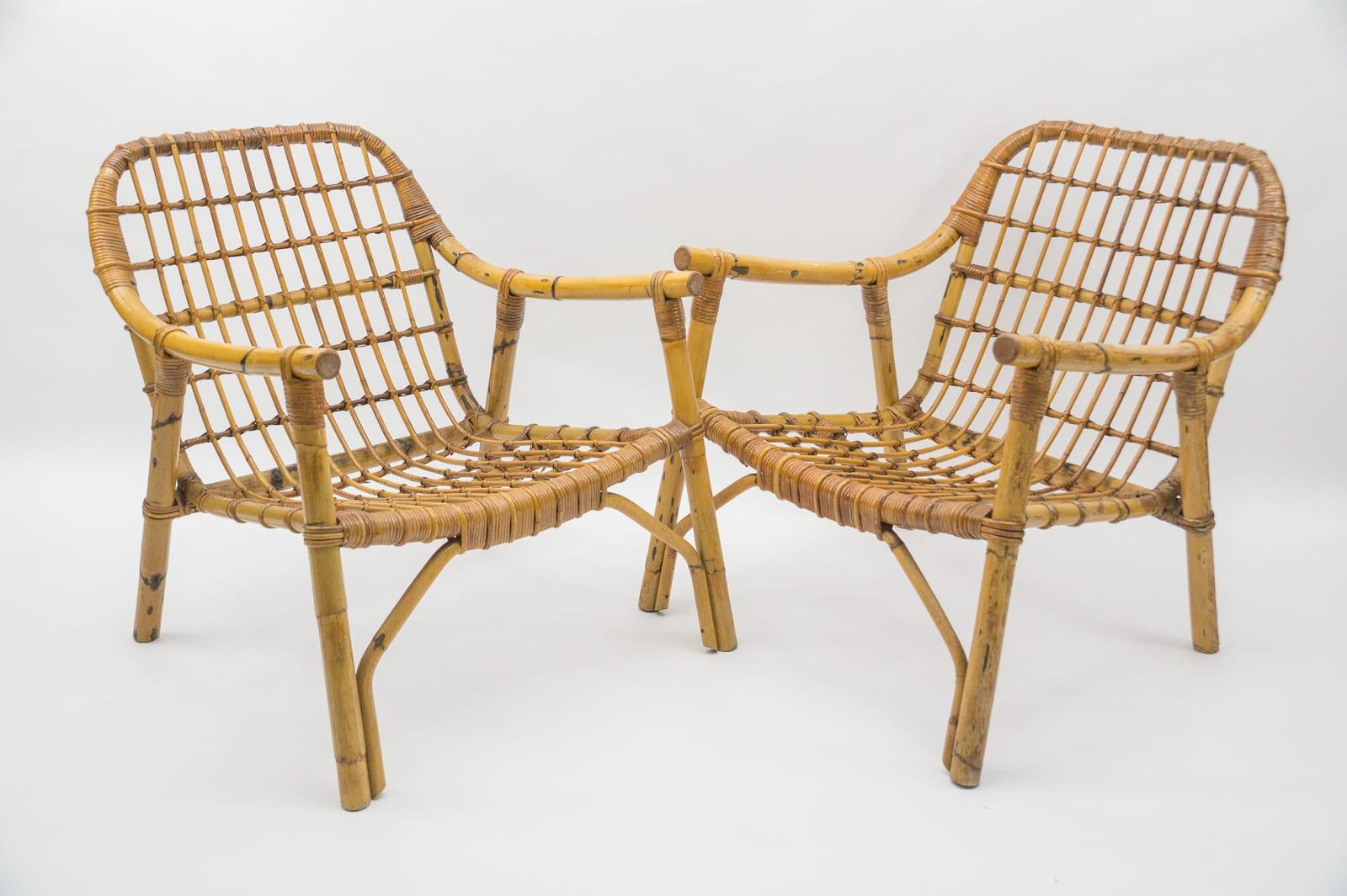 Rotin Superbe ensemble de 2 fauteuils italiens en bambou et rotin, années 1950 en vente