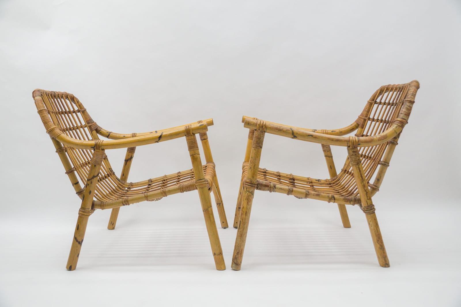 Superbe ensemble de 2 fauteuils italiens en bambou et rotin, années 1950 en vente 1
