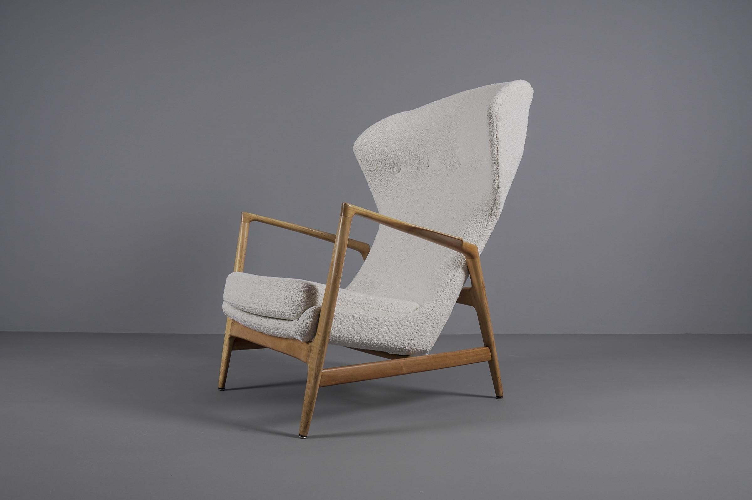 Mid-20th Century Awesome Italian Mid-Century Modern Wingback Armchair in White Boucle, 1950s