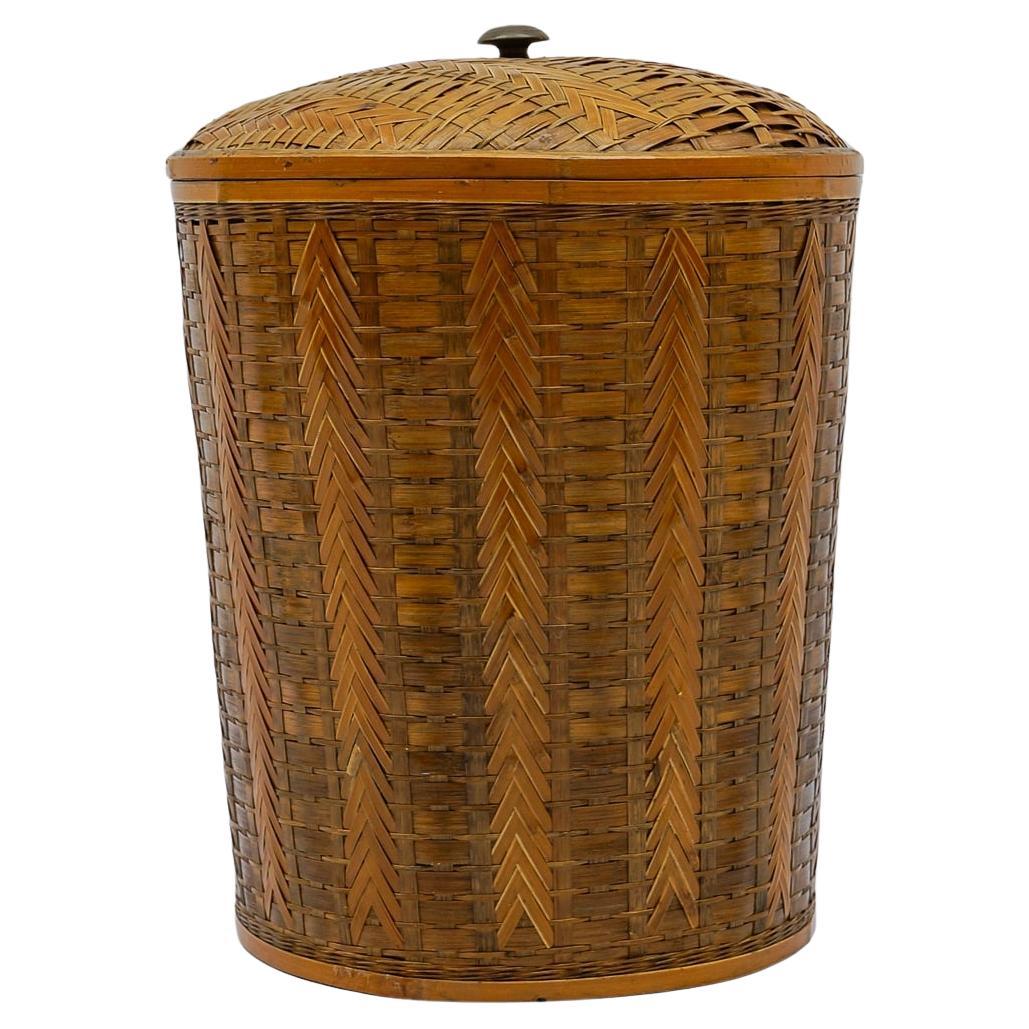 Awesome japanese bamboo wicker basket with lid, 1950s For Sale