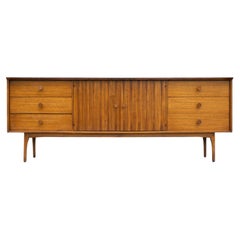 Superbe armoire ou commode à 9 tiroirs en bois de rose et noyer Paldao de Lane Furniture