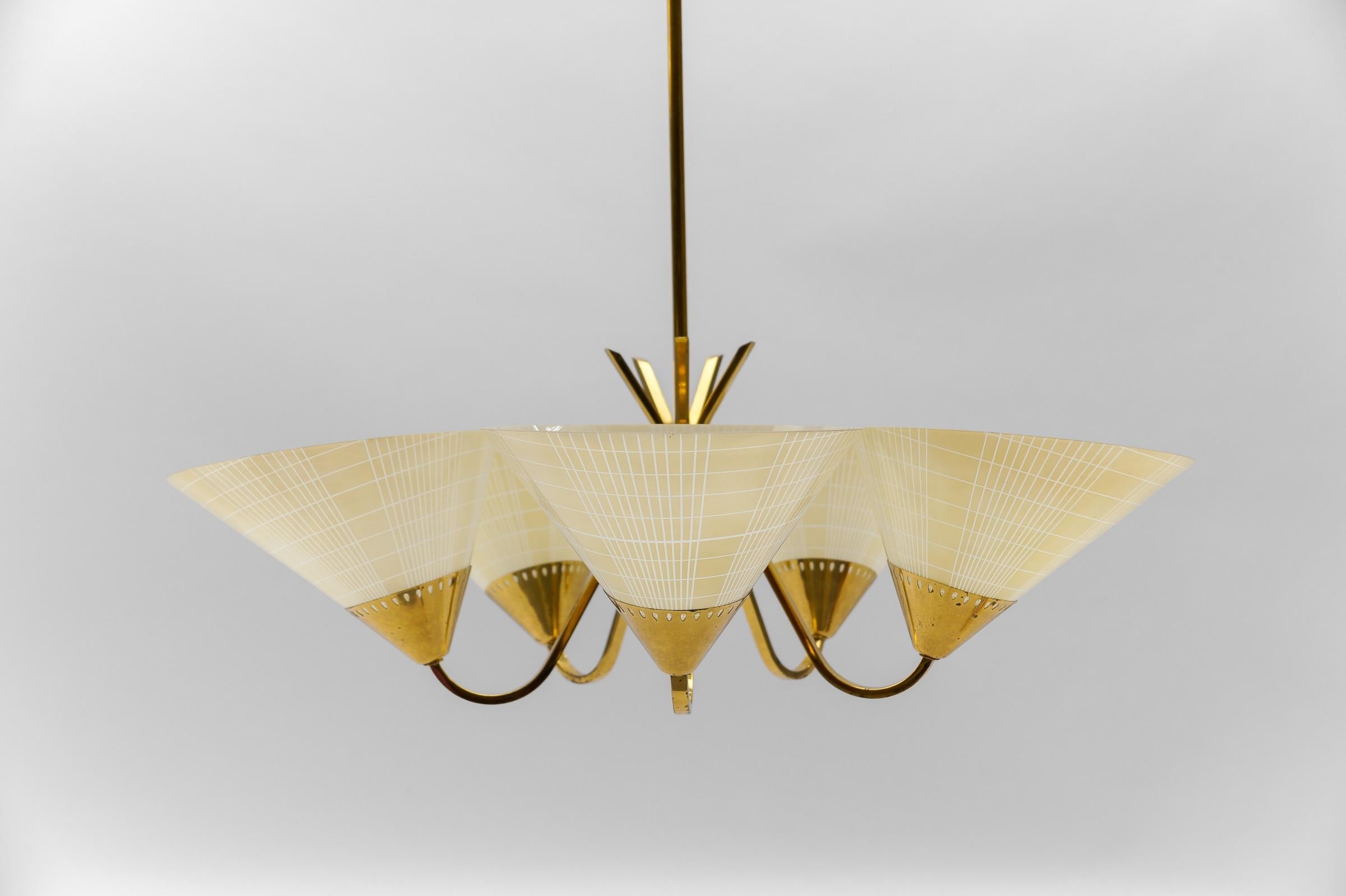 Awesome Mid-Century 5-Light Glass & Brass Ceiling Lamp, 1950s For Sale 3