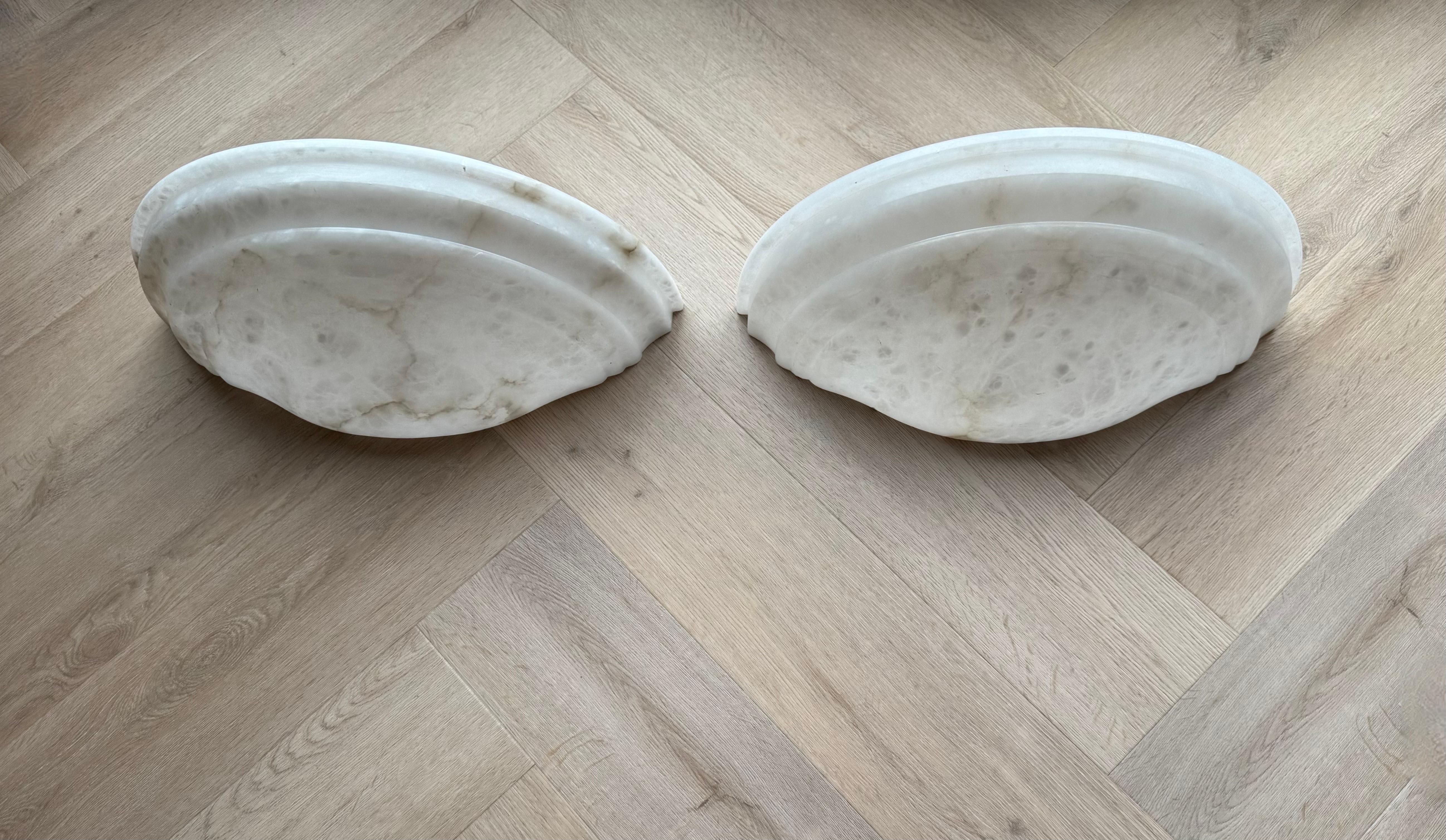 Awesome Shape & Extra Large Pair of Midcentury Made White Alabaster Wall Sconces In Excellent Condition For Sale In Lisse, NL