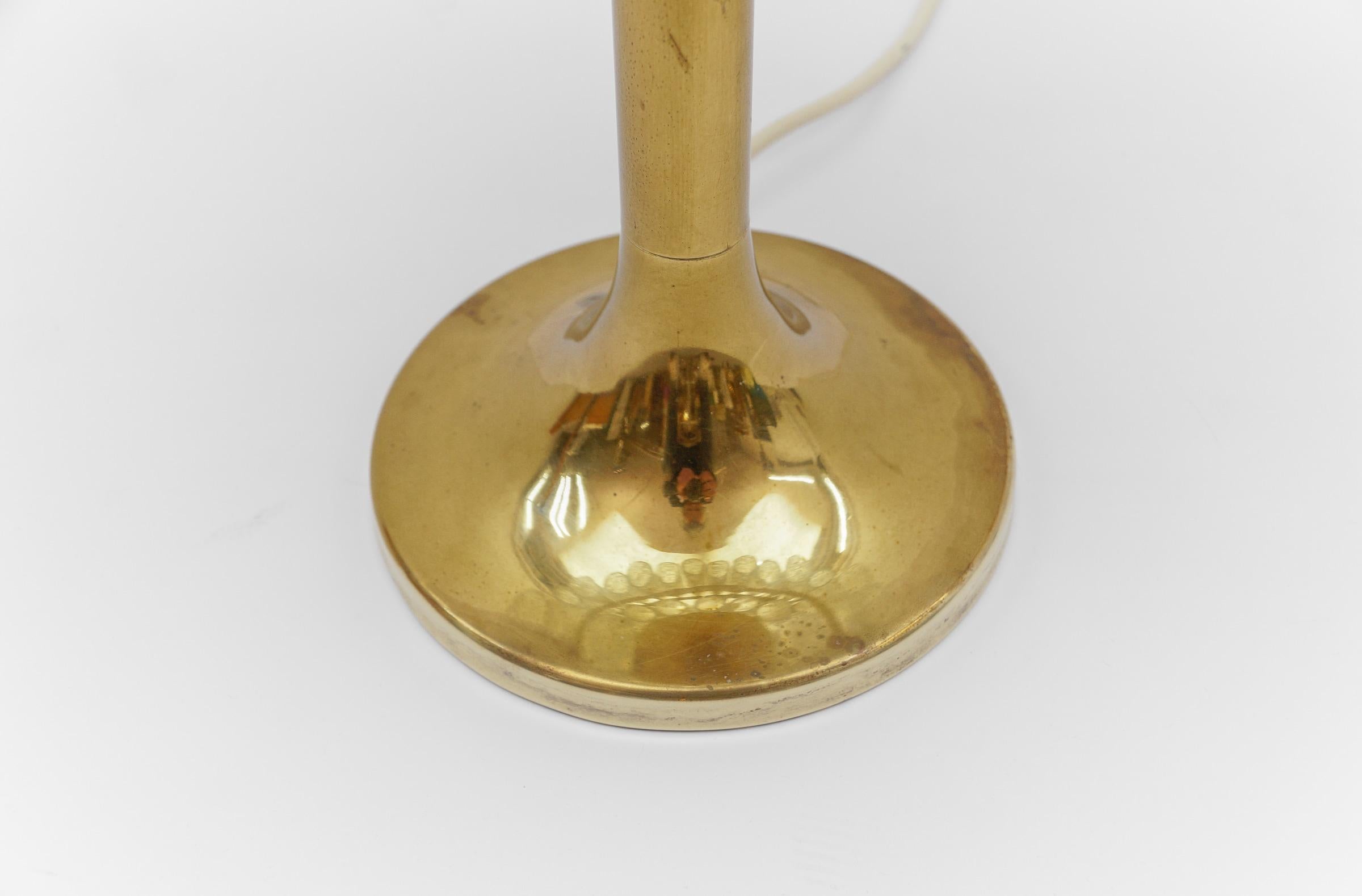 Awesome Table Lamp by Doria Leuchten with 34 Ice Glass Tubes, 1960s Germany For Sale 9