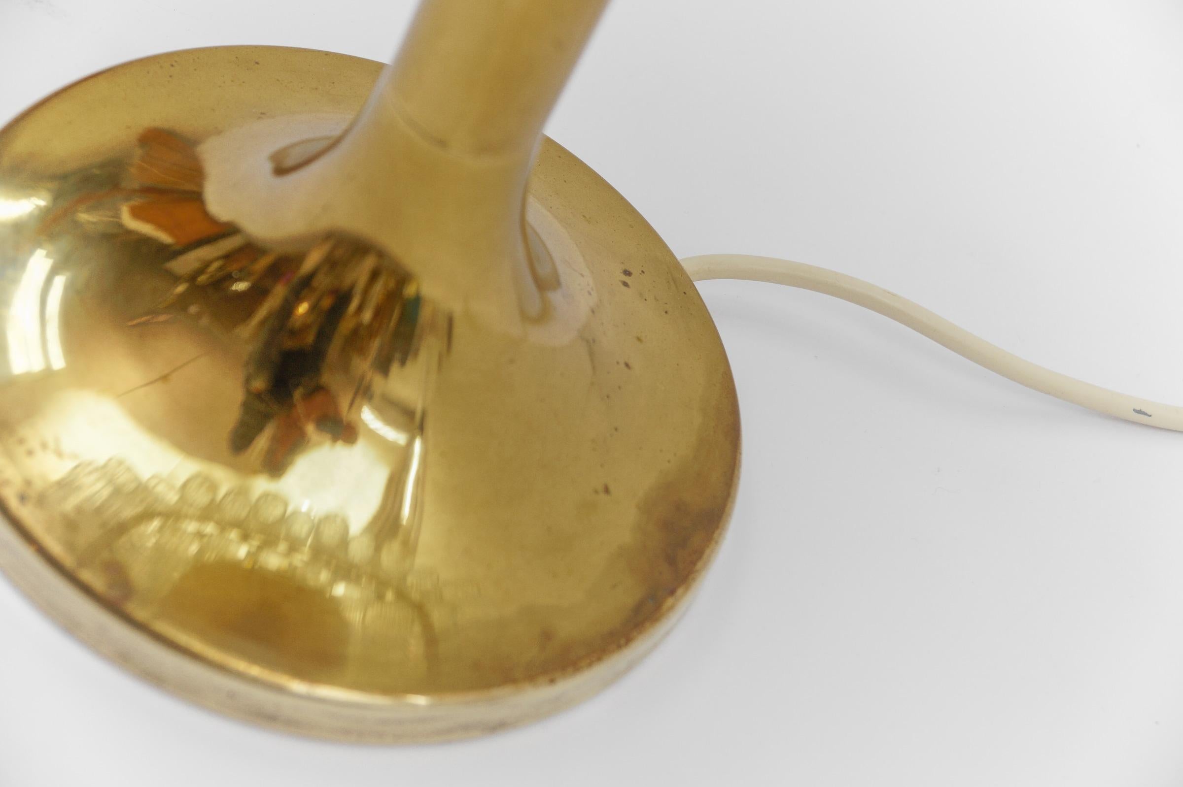 Awesome Table Lamp by Doria Leuchten with 34 Ice Glass Tubes, 1960s Germany For Sale 11