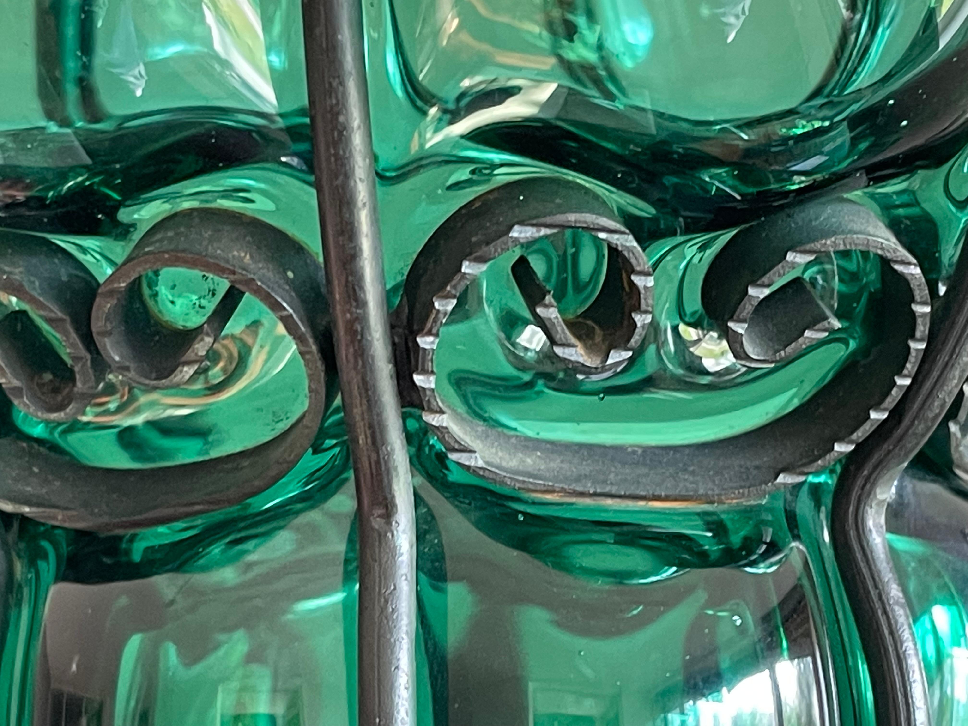 Superbe lampe à suspension vénitienne de Murano avec Verre soufflé à la bouche vert bleuté dans un cadre Excellent état - En vente à Lisse, NL