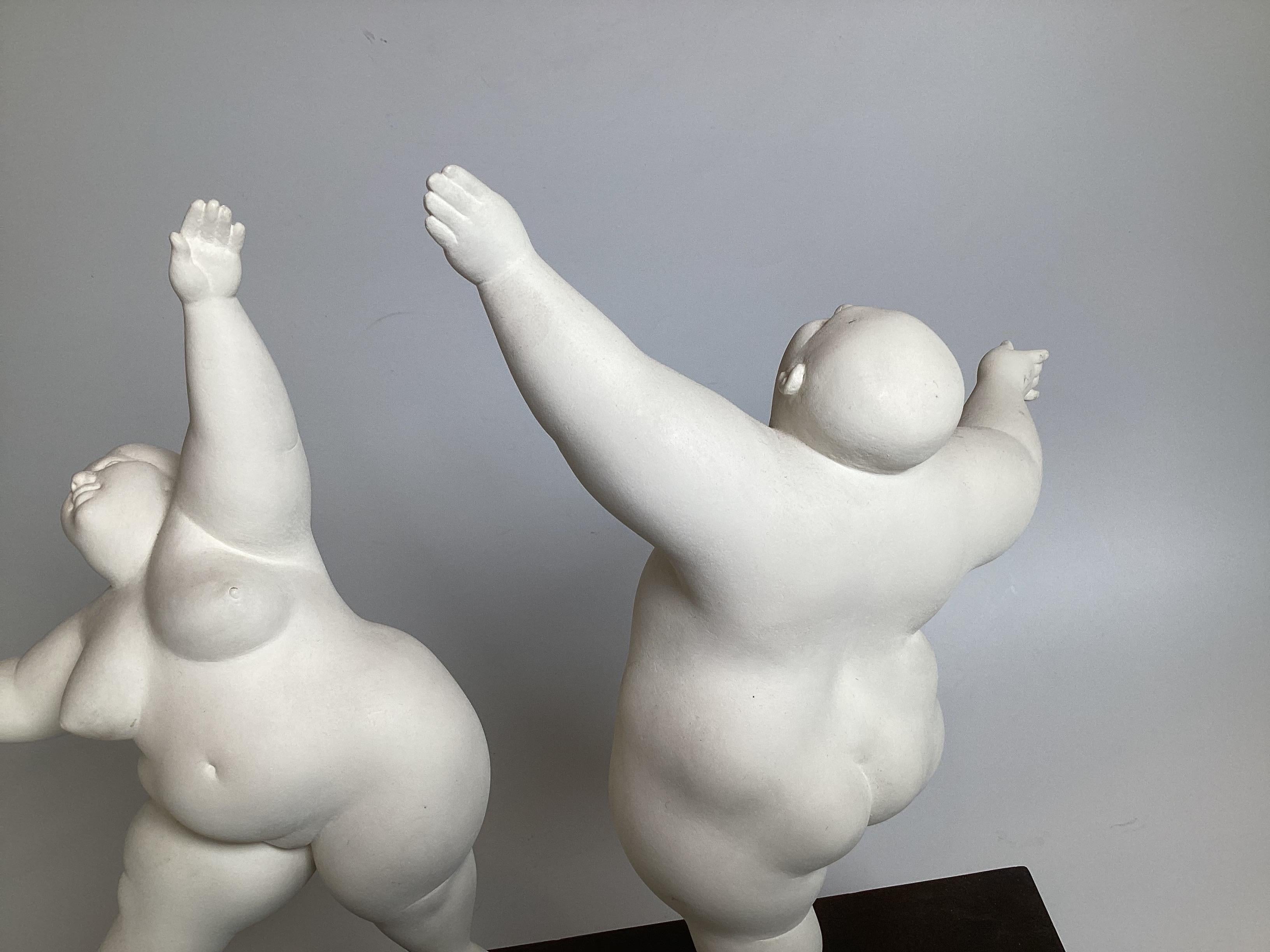 AWhimsical Modern Sculpture  Intitulé Adams et Eve par Steffi Greenbaum en vente 3