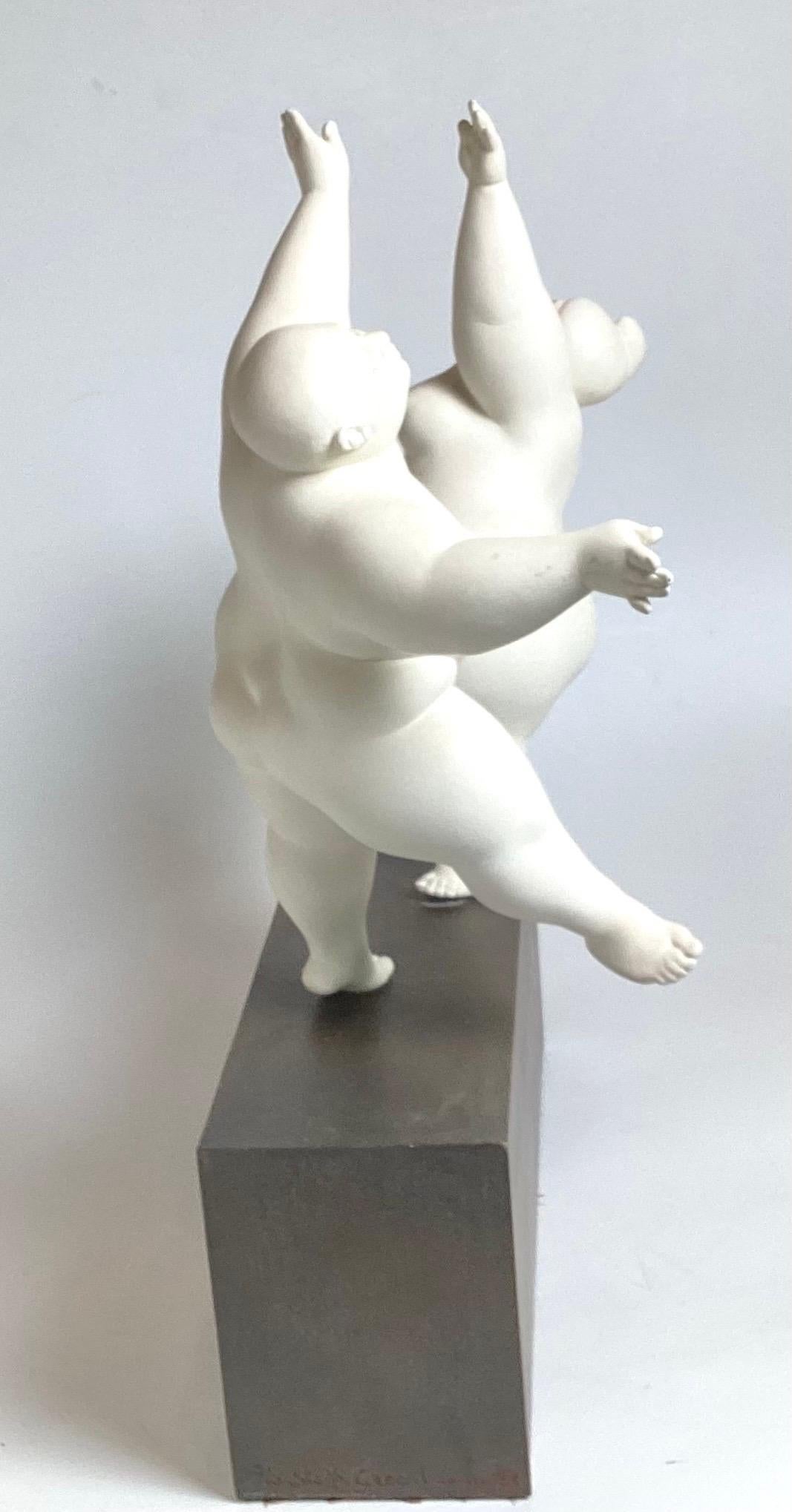 AWhimsical Modern Sculpture  Intitulé Adams et Eve par Steffi Greenbaum en vente 1
