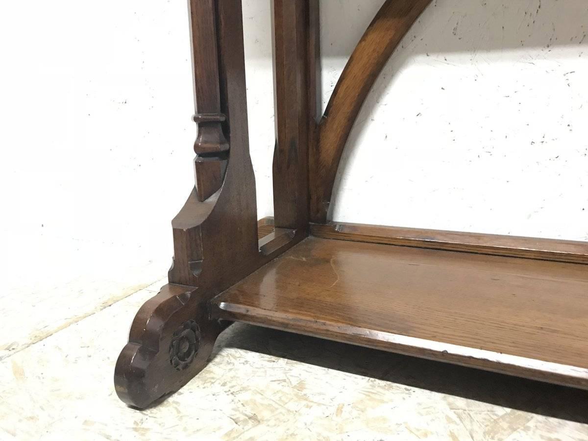 Table de bibliothèque, d'entrée ou de service en chêne sculpté de style néo-gothique J C Crace, A.W.N. Pugin en vente 6