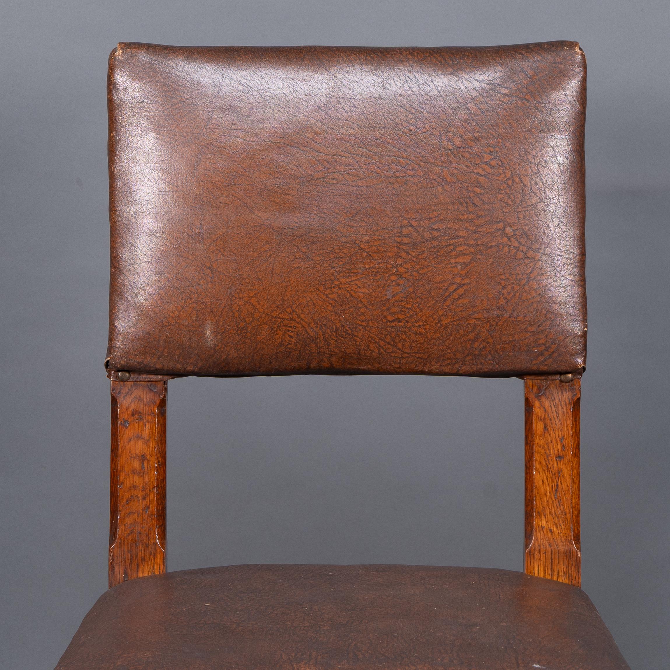 AWN Pugin, Six Gothic Revival Oak Dining Chairs Probably for the House of Lords For Sale 7