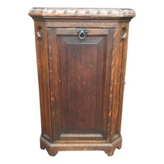 A.W.N Pugin Style of a Gothic Revival Oak Coal Purdonium with Linen Fold Carving