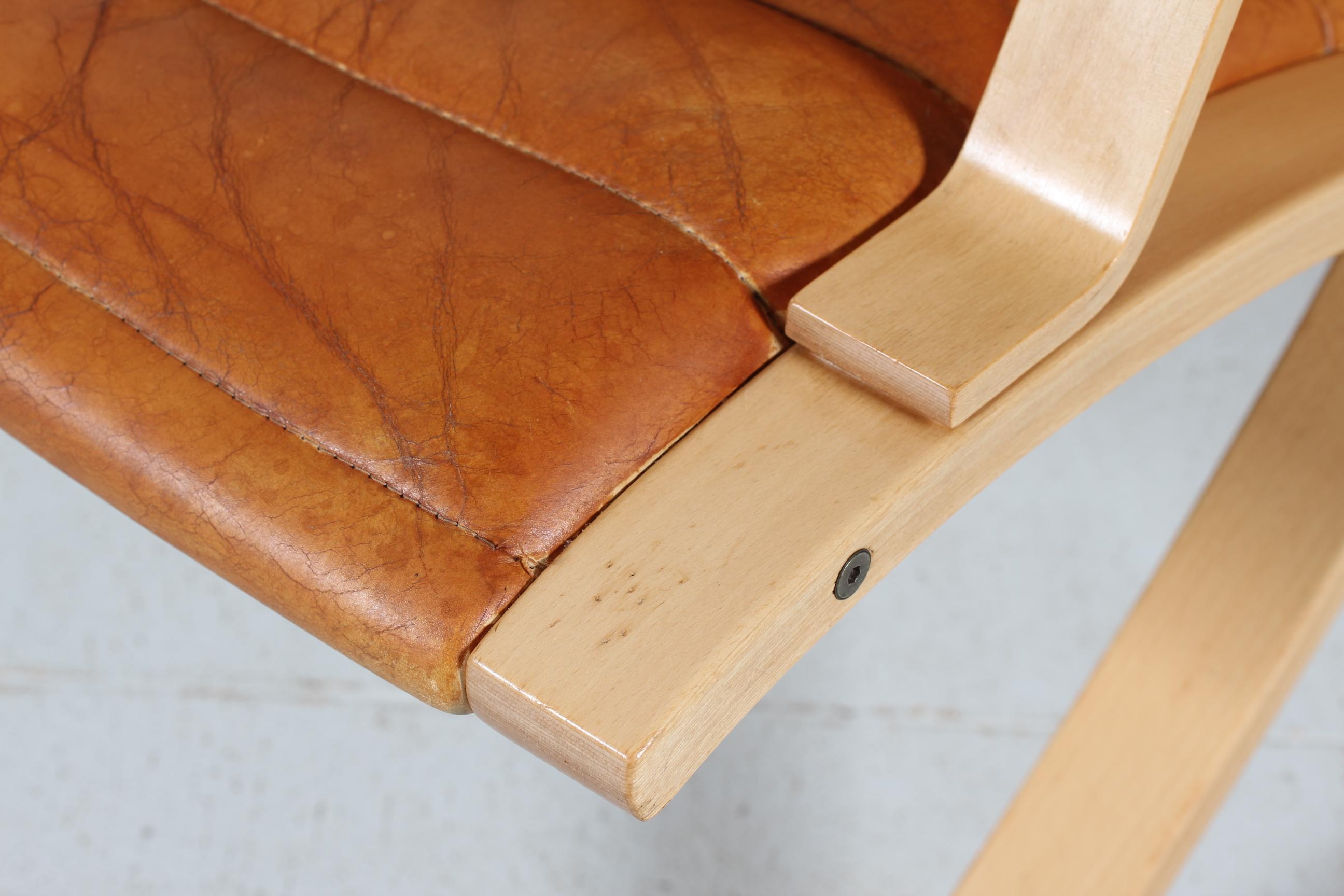 AX-Chair by Mølgaard & Hvidt Cognac Colour Leather+Beech by Fritz Hansen 1978 4