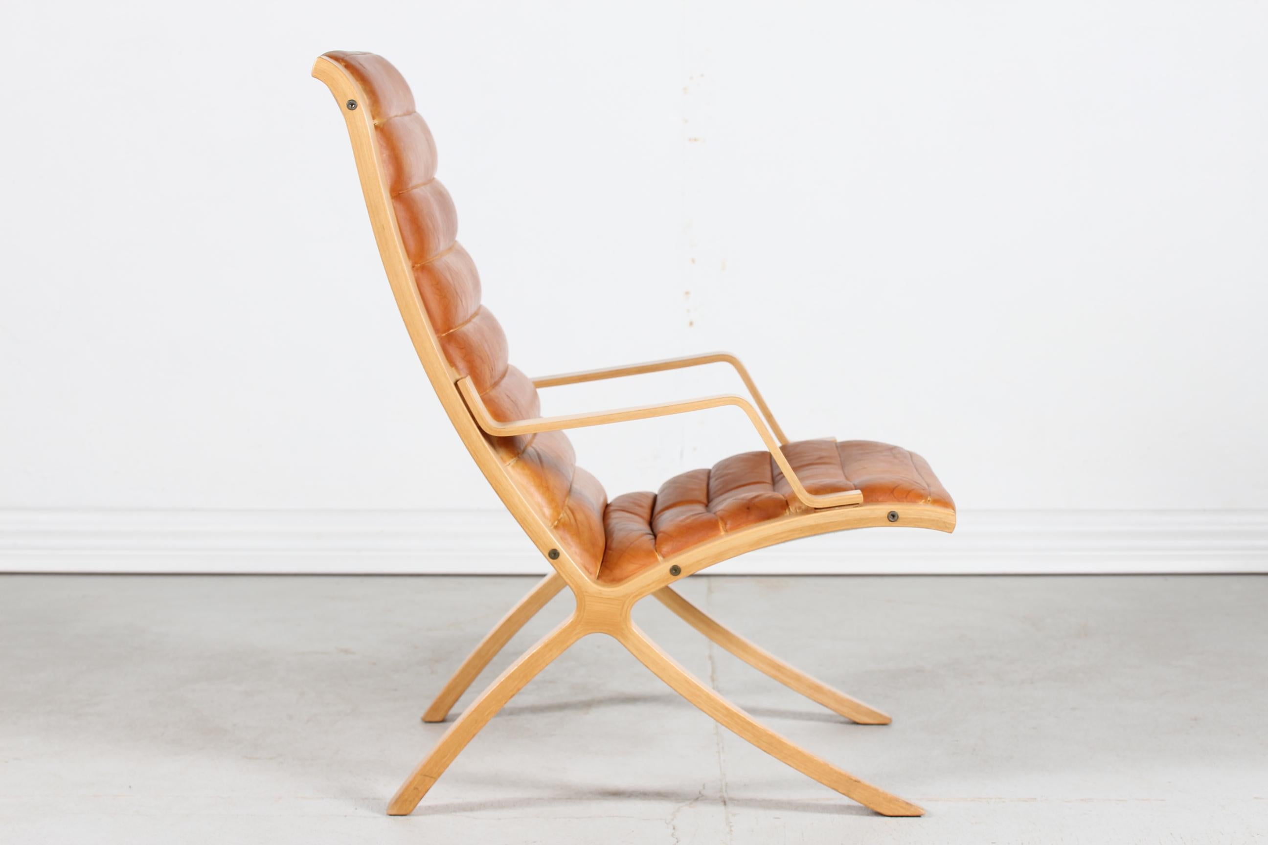 Late 20th Century AX-Chair by Mølgaard & Hvidt Cognac Colour Leather+Beech by Fritz Hansen 1978