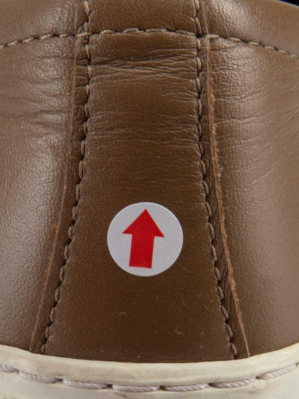 Axel Arigato - Scarpe da ginnastica basse in pelle marrone Taglia IT 36 in vendita 2