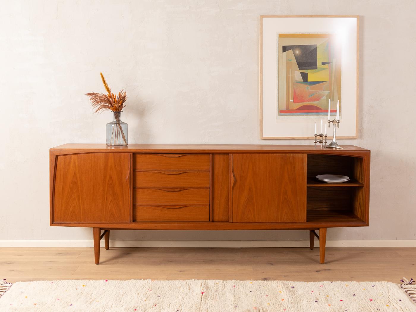 Axel Christensen for Aco Møbler sideboard in Danish Design In Good Condition In Neuss, NW