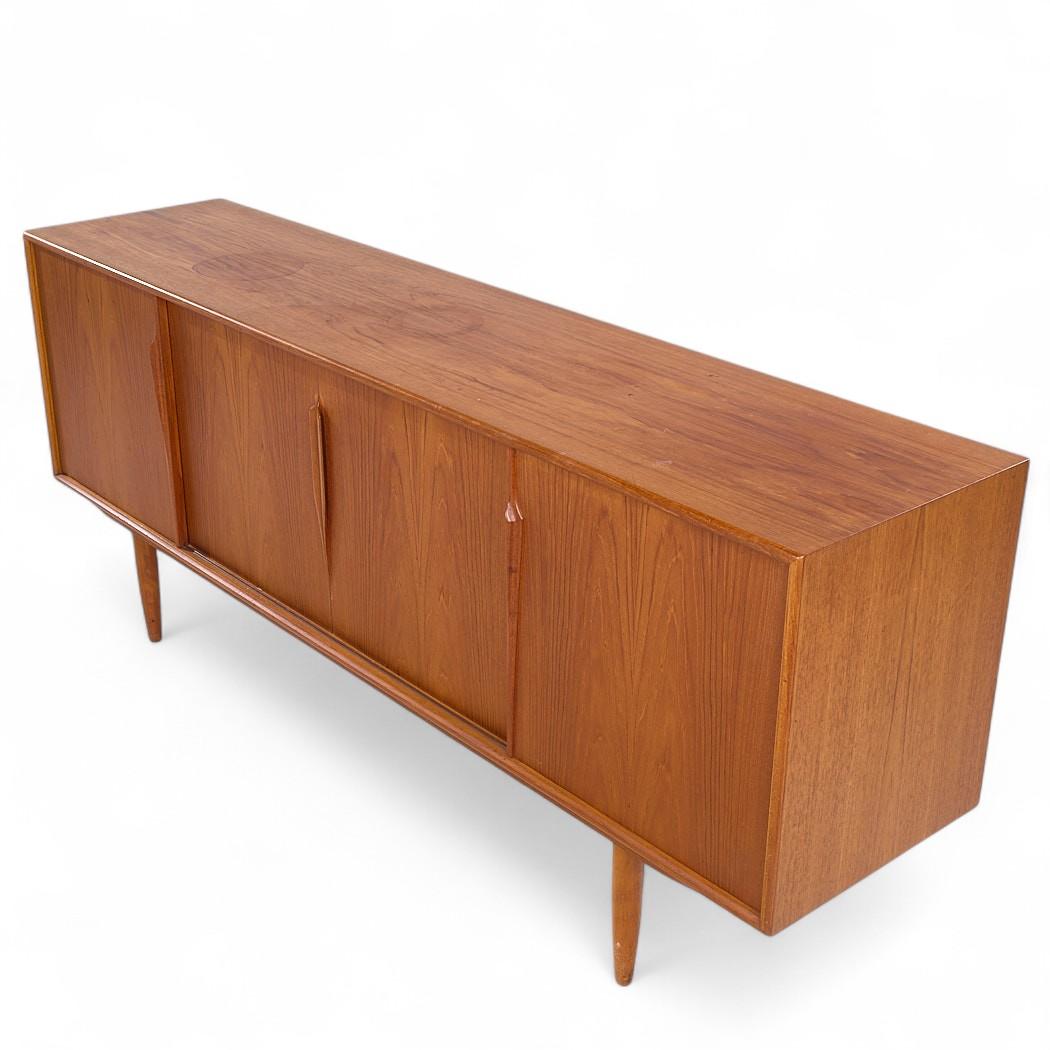 Axel Christensen Mid Century Danish Teak Credenza For Sale 6