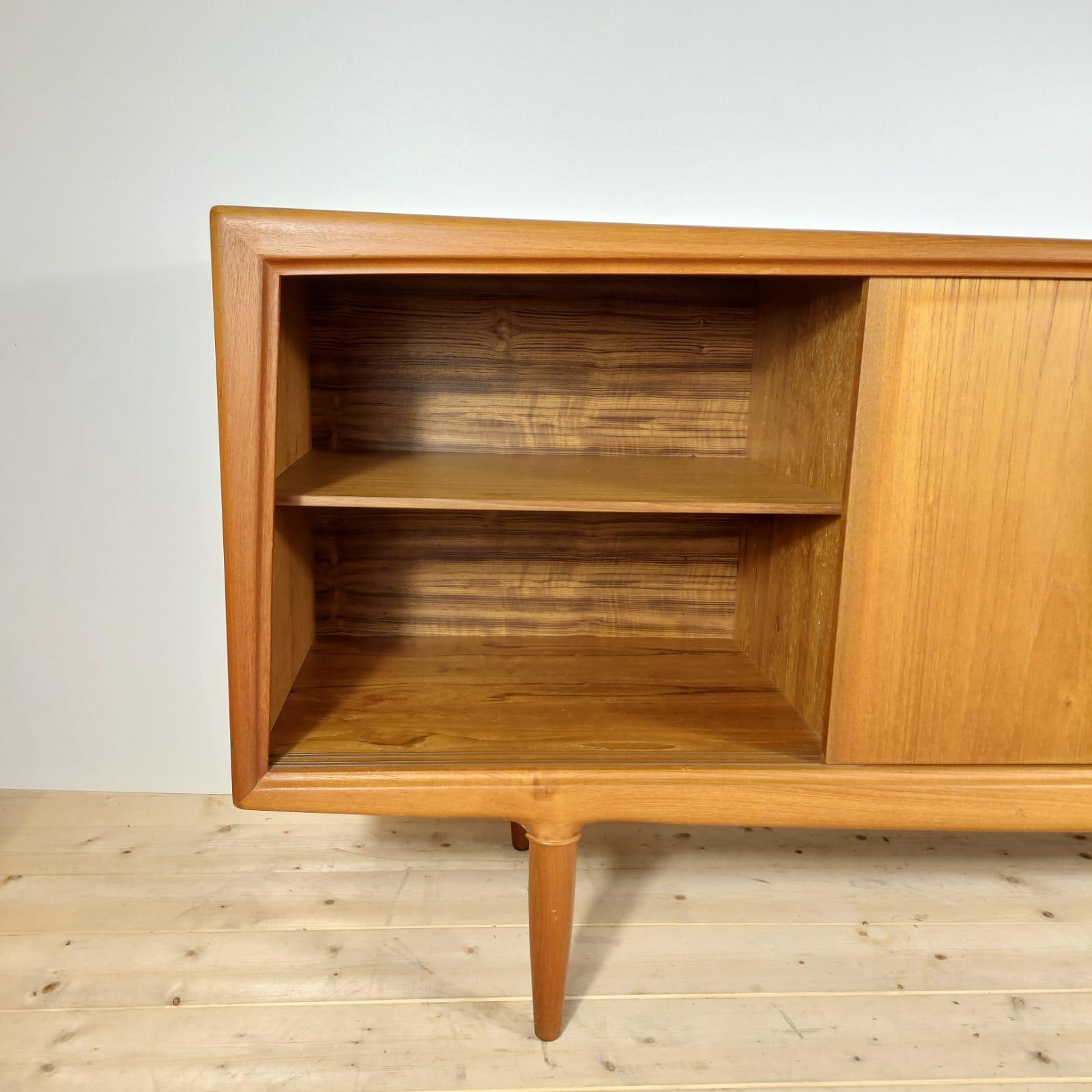 Axel Christiansen Sideboard for Aco Møbler In Good Condition For Sale In Torino, IT
