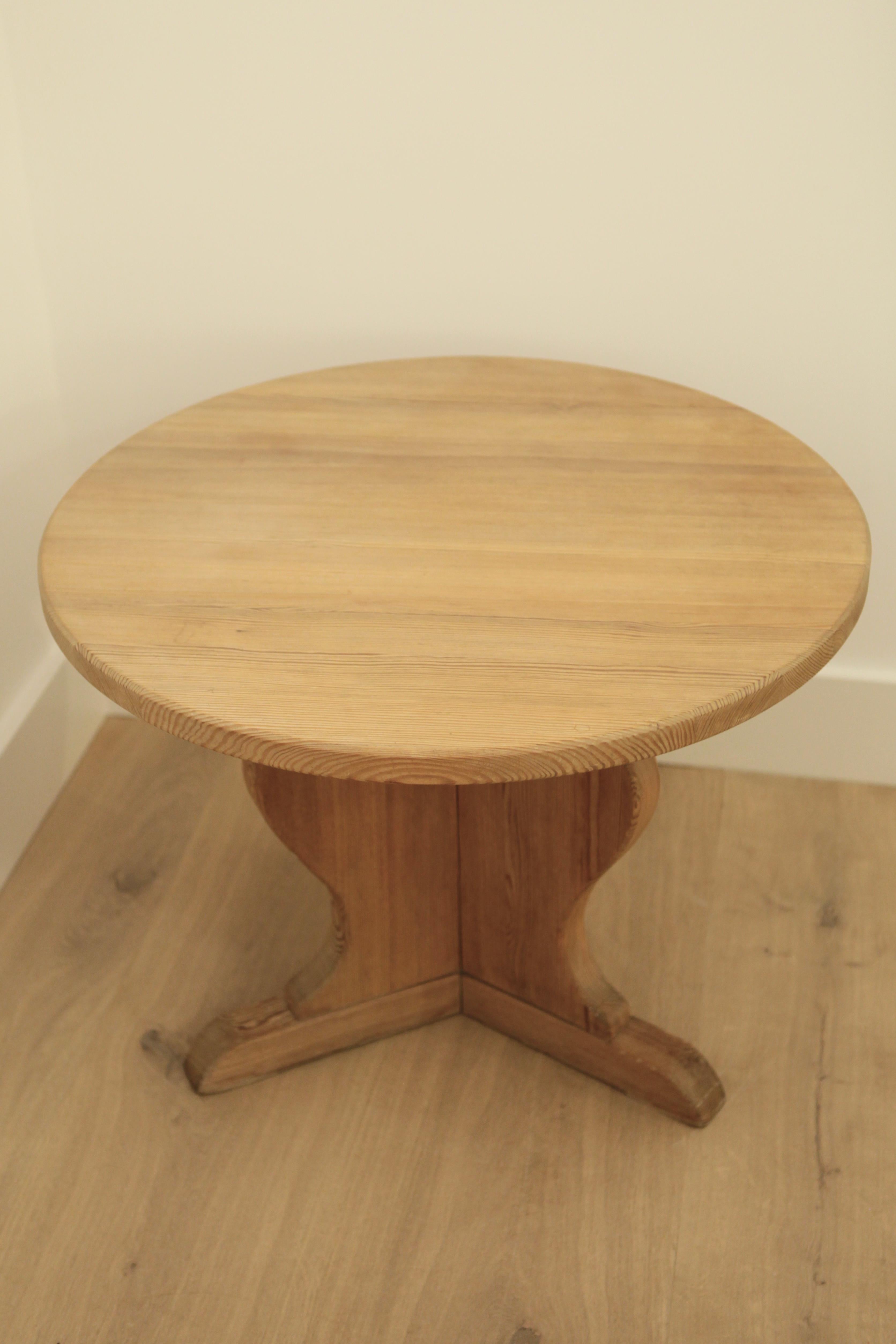 Swedish Axel Einar Hjorth, a Pine Coffee Table, Nordiska Kompaniet 1932, Sweden