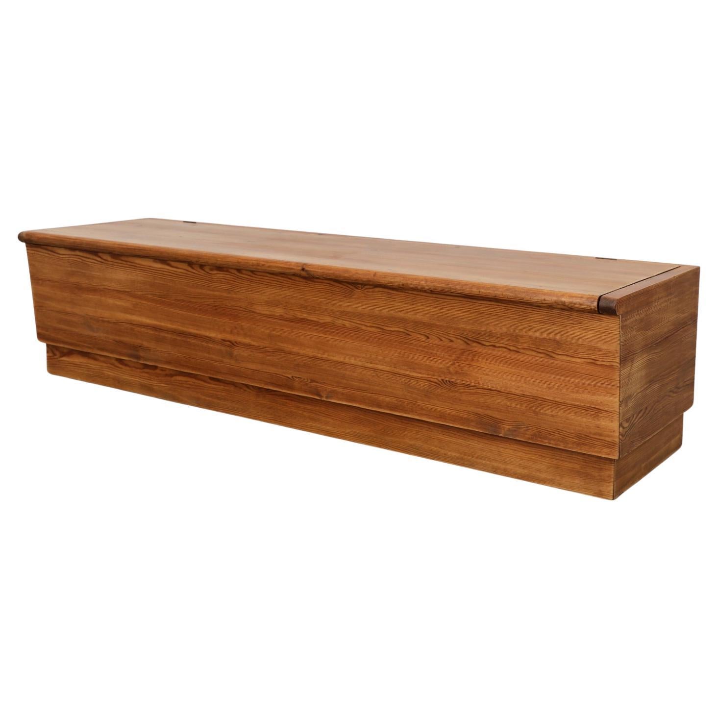 Axel Einar Hjorth Attributed Swedish Pine Storage Bench 'Sportstugemöbler'