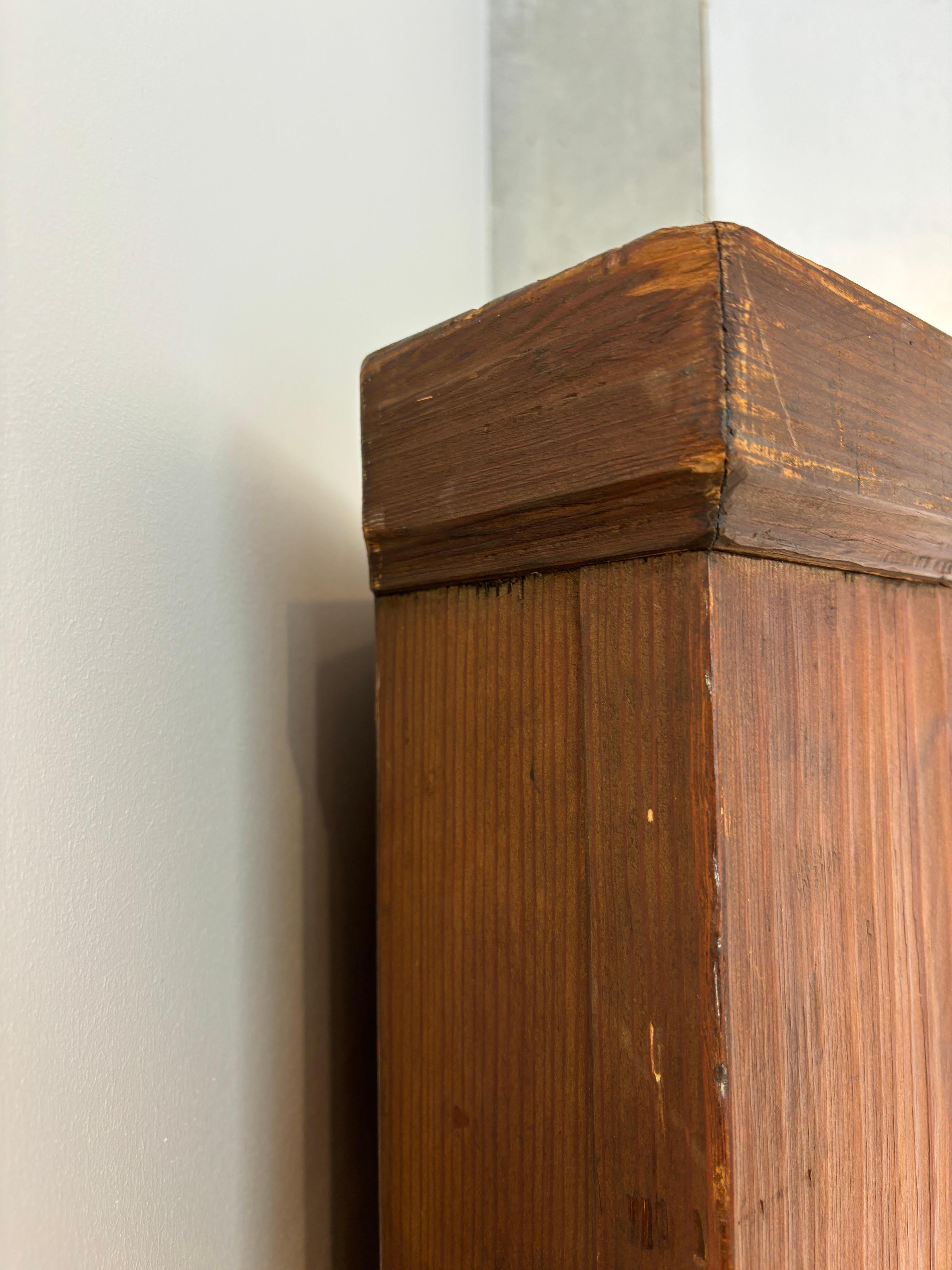 Axel Einar Hjorth Eckschrank im Angebot 10