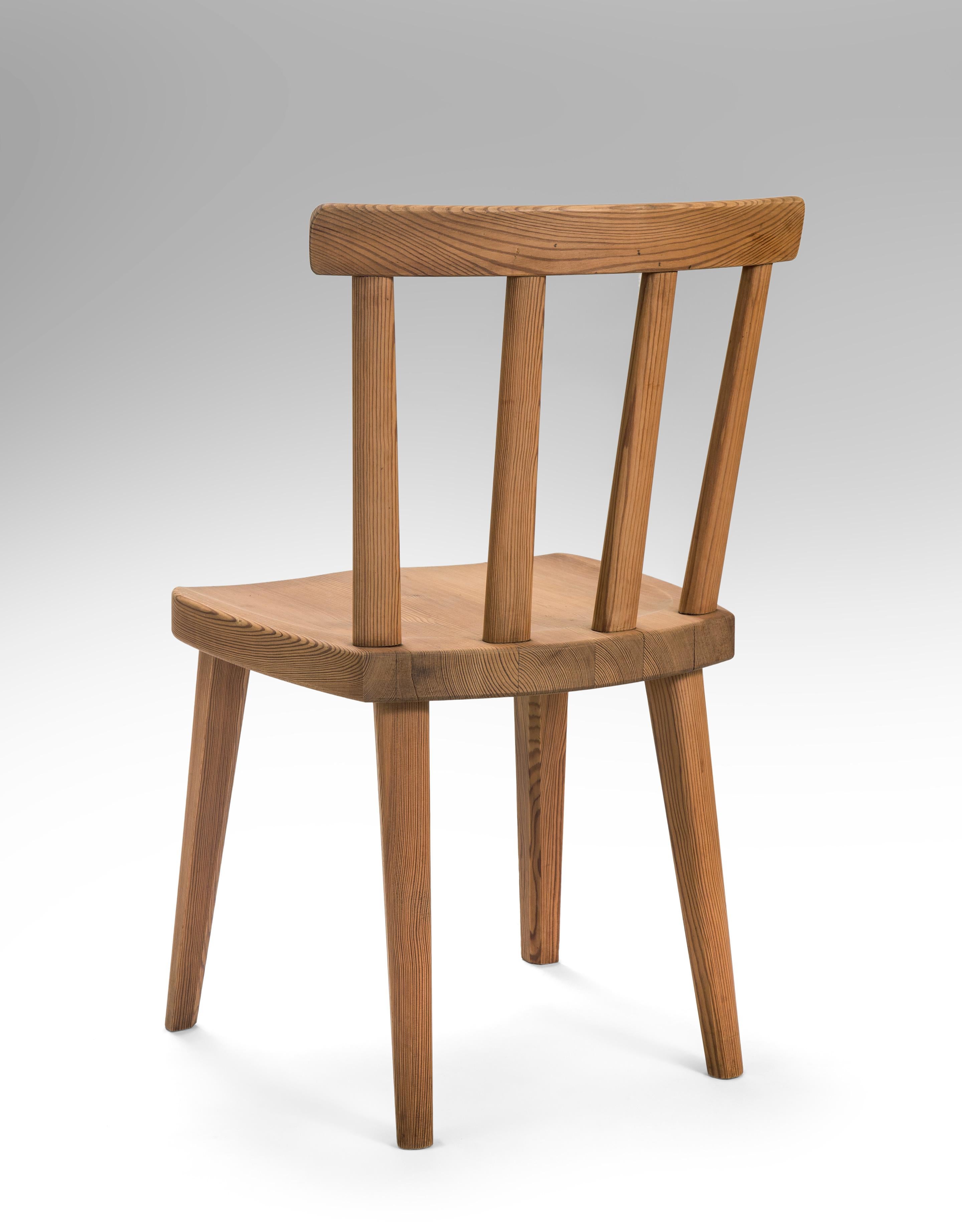 Axel-Einar Hjorth, for Nordiska Kompaniet, Set of 4 Uto Solid Pine Chairs In Good Condition In New York, NY