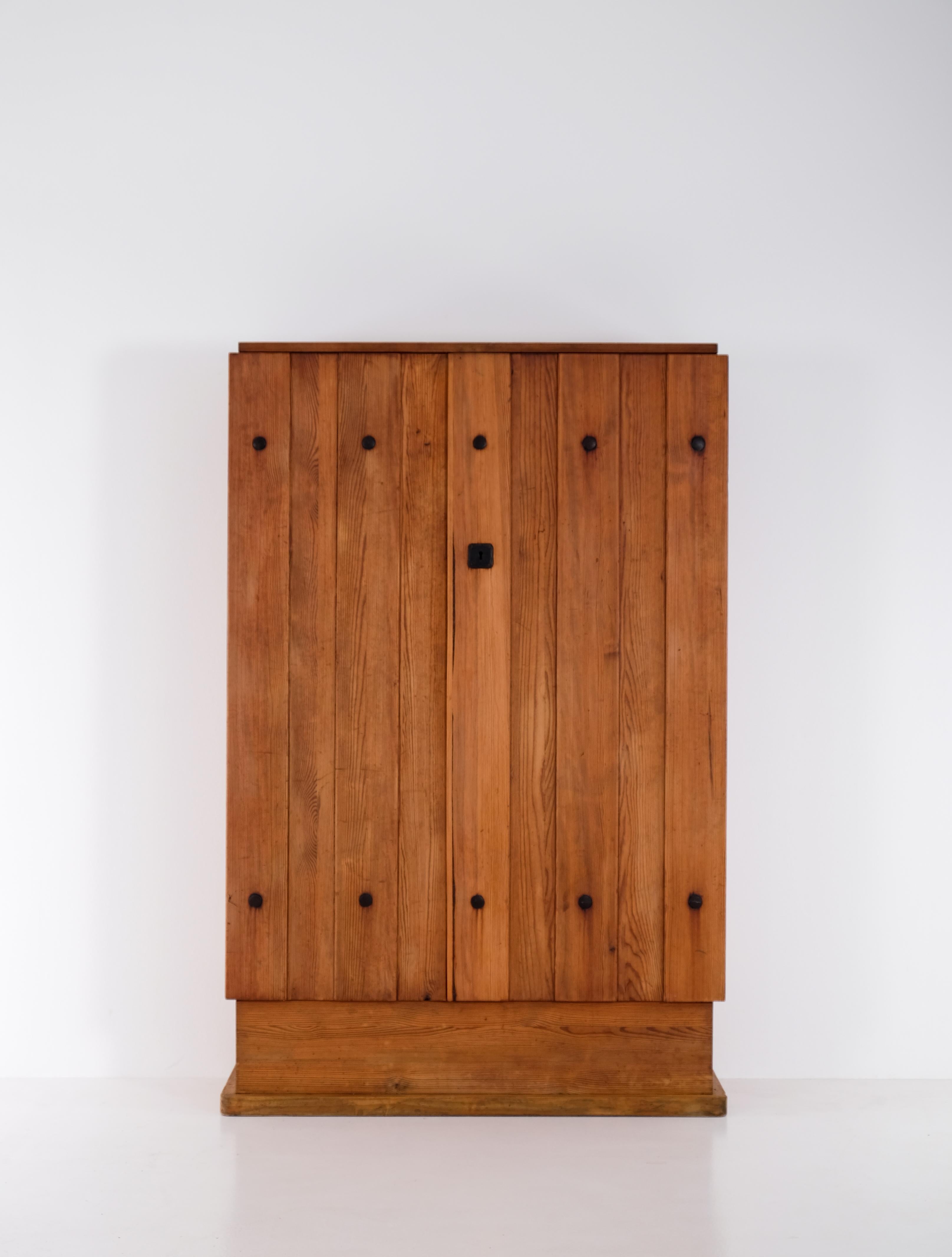 Axel-Einar Hjorth 'Lovö' cabinet, Sweden, 1930s For Sale 2