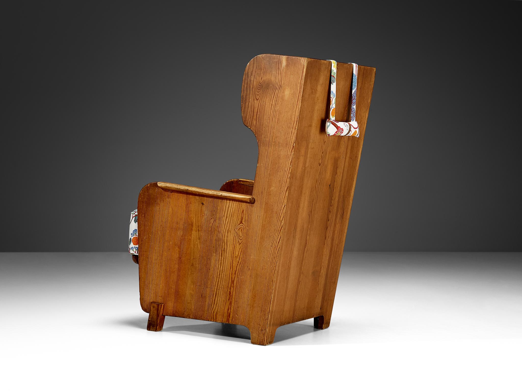 Axel Einar Hjorth 'Lovö' Lounge Chair in Solid Pine  For Sale 1