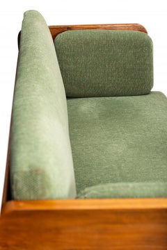 Axel Einar Hjorth "LOVÖ" Sofa, Nordiska Kompaniet, mit Original-Kissen.