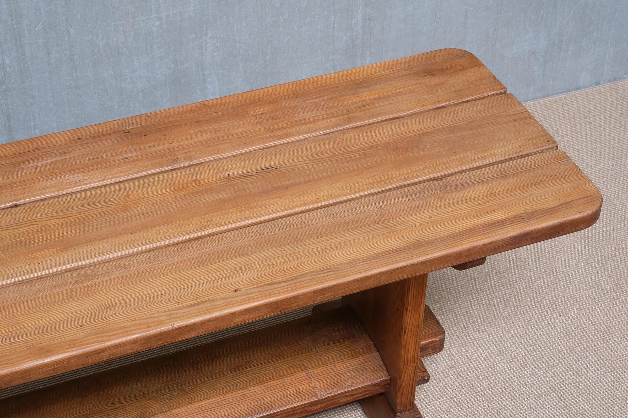 Tavolo 'Skoga' in legno di pino di Axel Einar Hjorth, Nordiska Kompaniet, Svezia, anni '30 in vendita 1