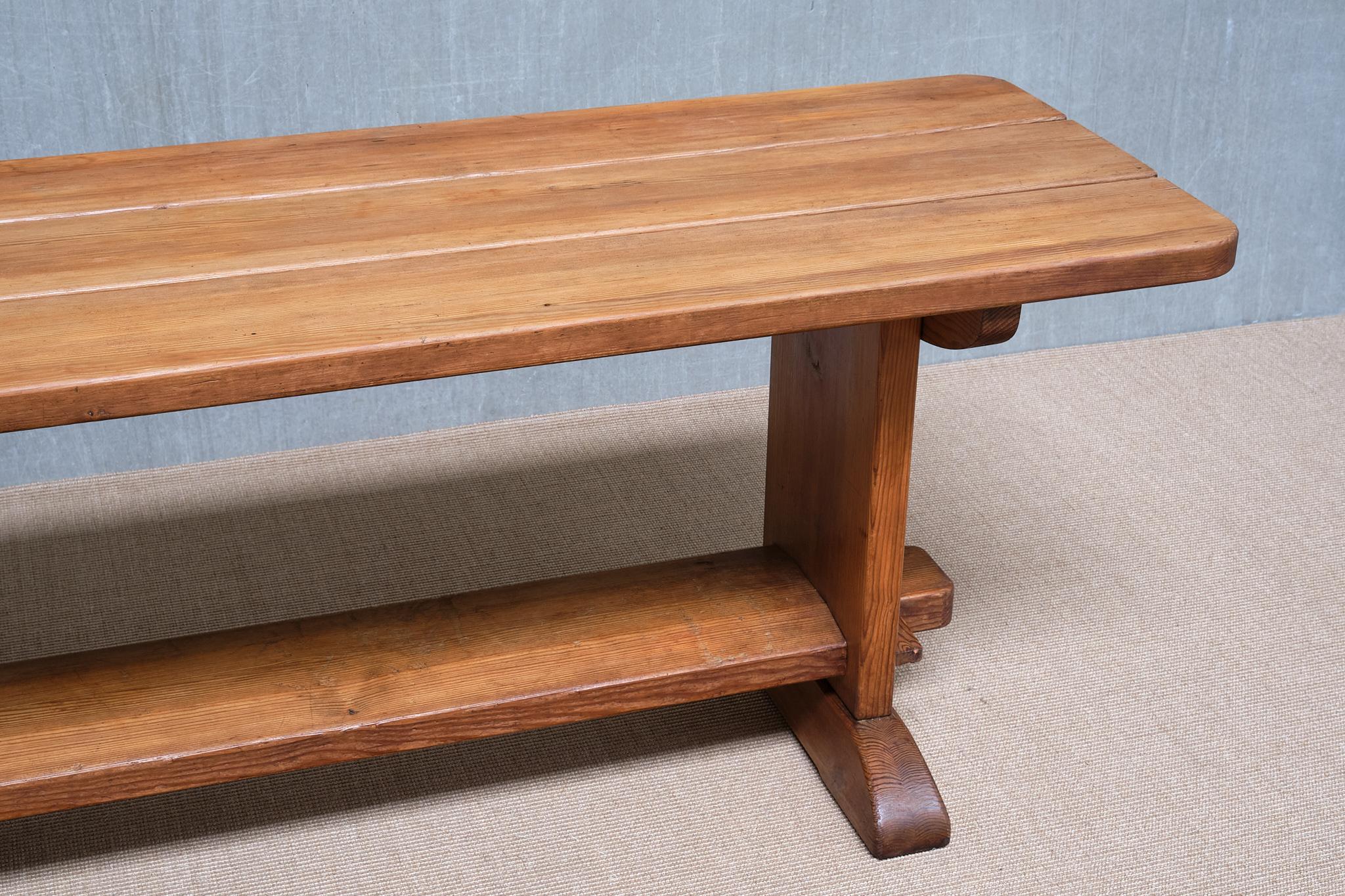 Tavolo 'Skoga' in legno di pino di Axel Einar Hjorth, Nordiska Kompaniet, Svezia, anni '30 in vendita 2