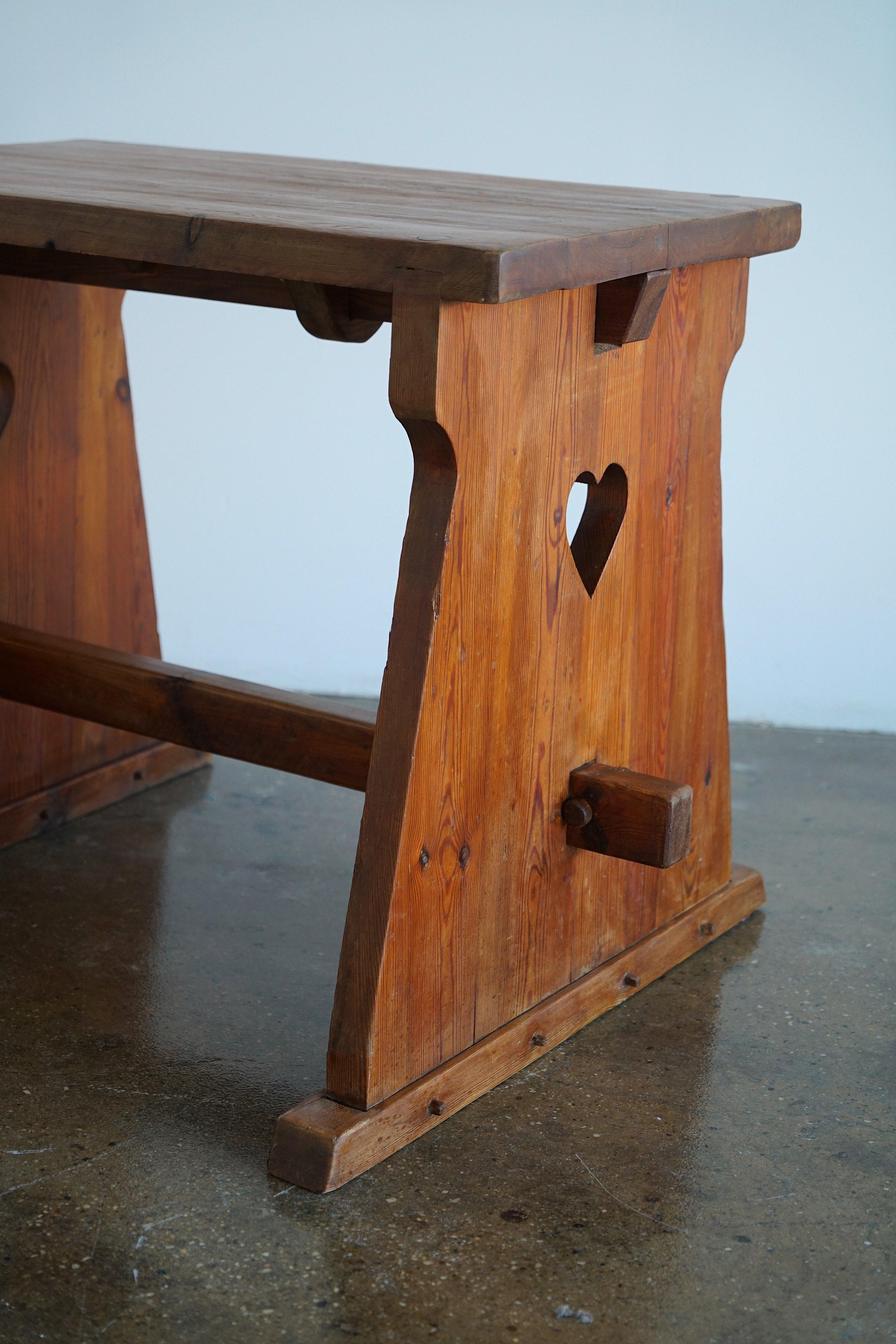 Mid-20th Century Axel Einar Hjorth style Swedish pine table, Circa 1930th. For Sale