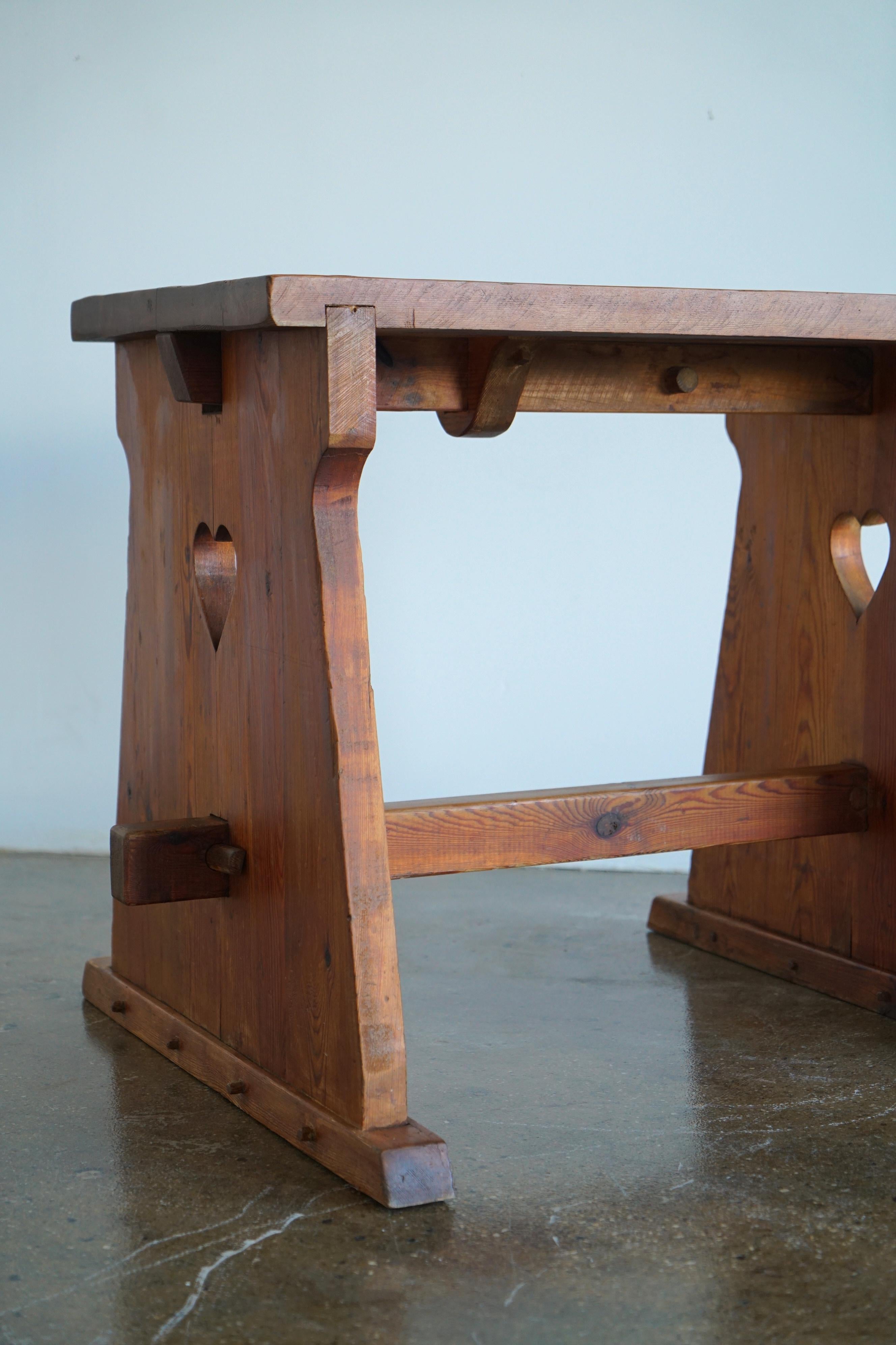 Pine Axel Einar Hjorth style Swedish pine table, Circa 1930th. For Sale