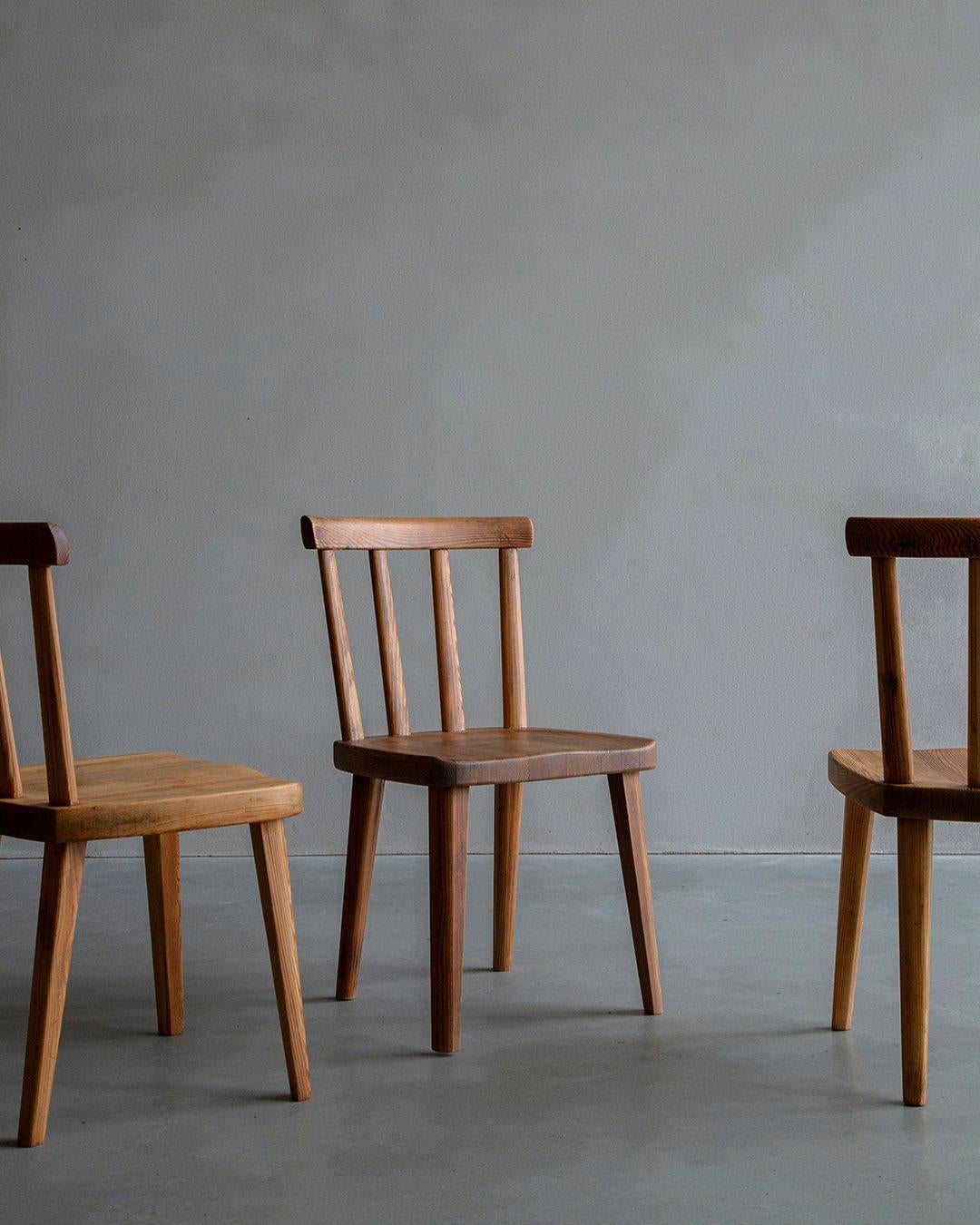 Axel Einar Hjorth “Utö” Dining Chairs set of 4 available - price per piece. These chairs, part of the Utö expo designed by Hjorth and produced by Nordiska Kompaniet in Sweden. These mid-century Scandinavian chairs are in a good vintage condition,