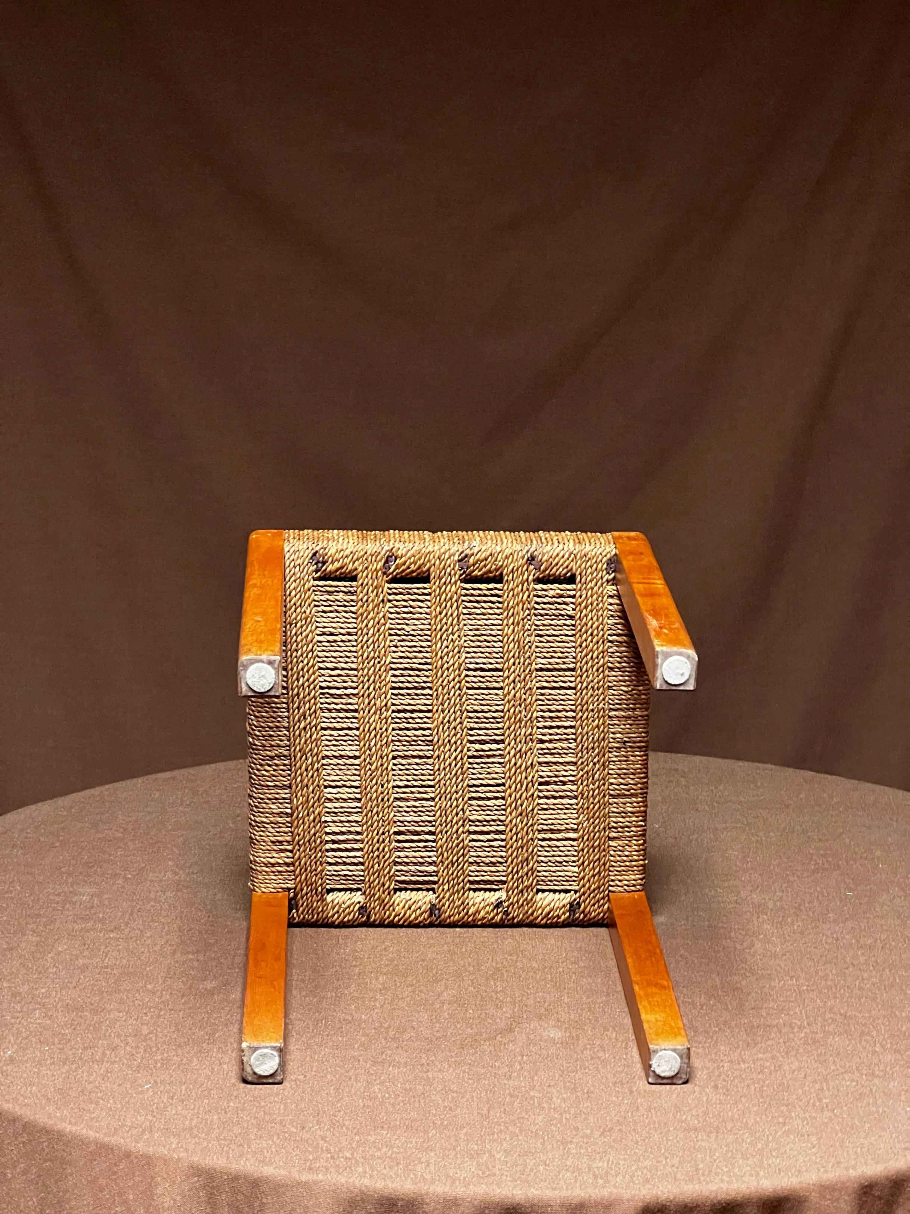 Axel Larsson  Taburete de 1930 en abedul macizo y cuerda Todo original Decorativo mediados del siglo XX en venta