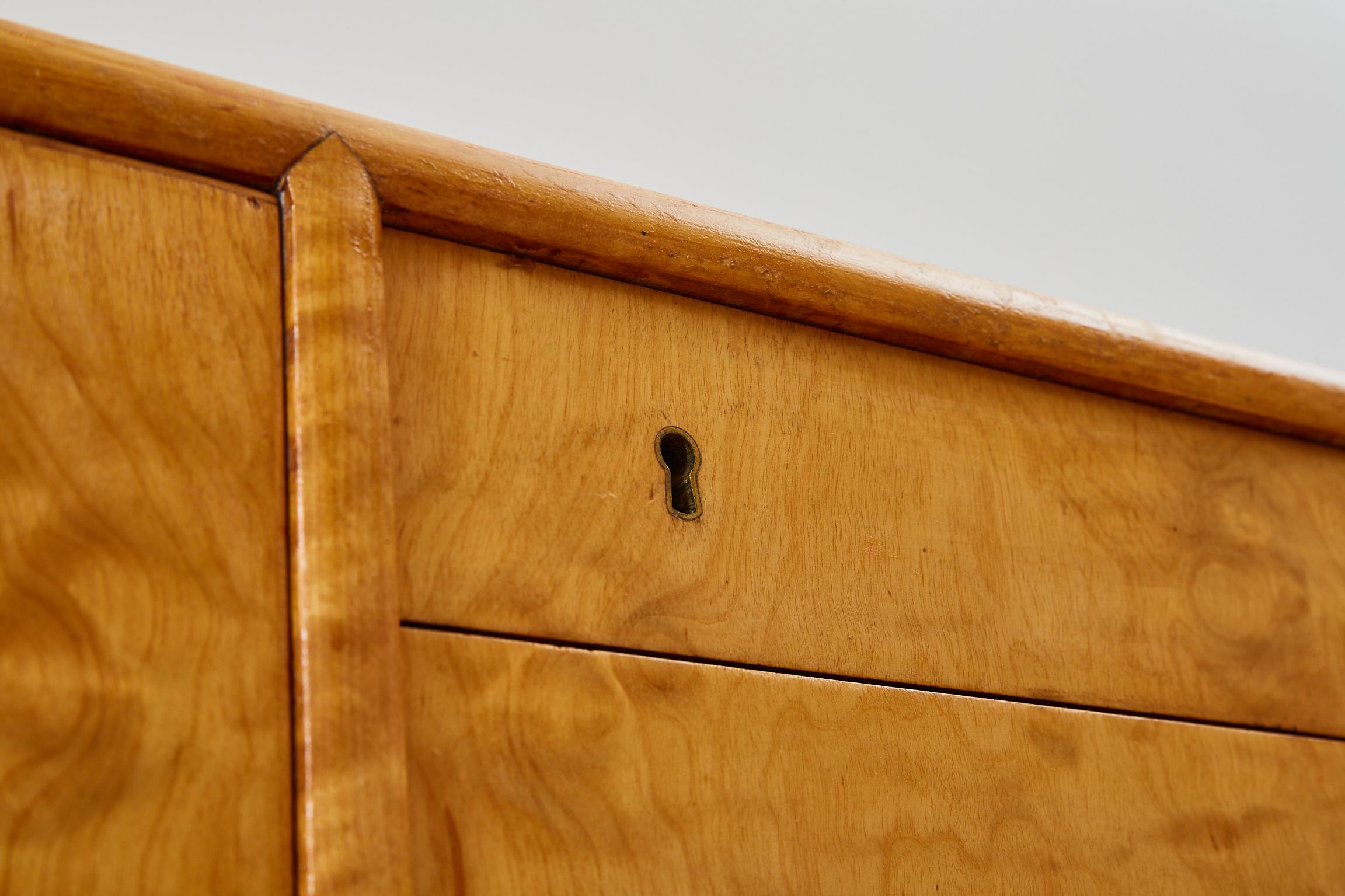 Axel Larsson Bodafors Art Deco Birch Wood Cabinet / Sideboard, 1930's For Sale 4